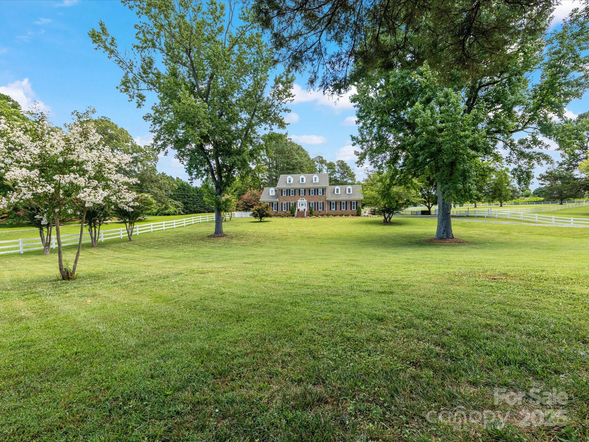 11215 Idlewild Road — Matthews