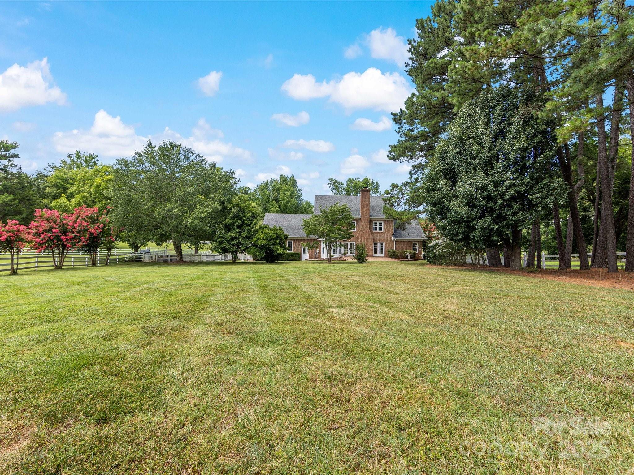 11215 Idlewild Road — Matthews