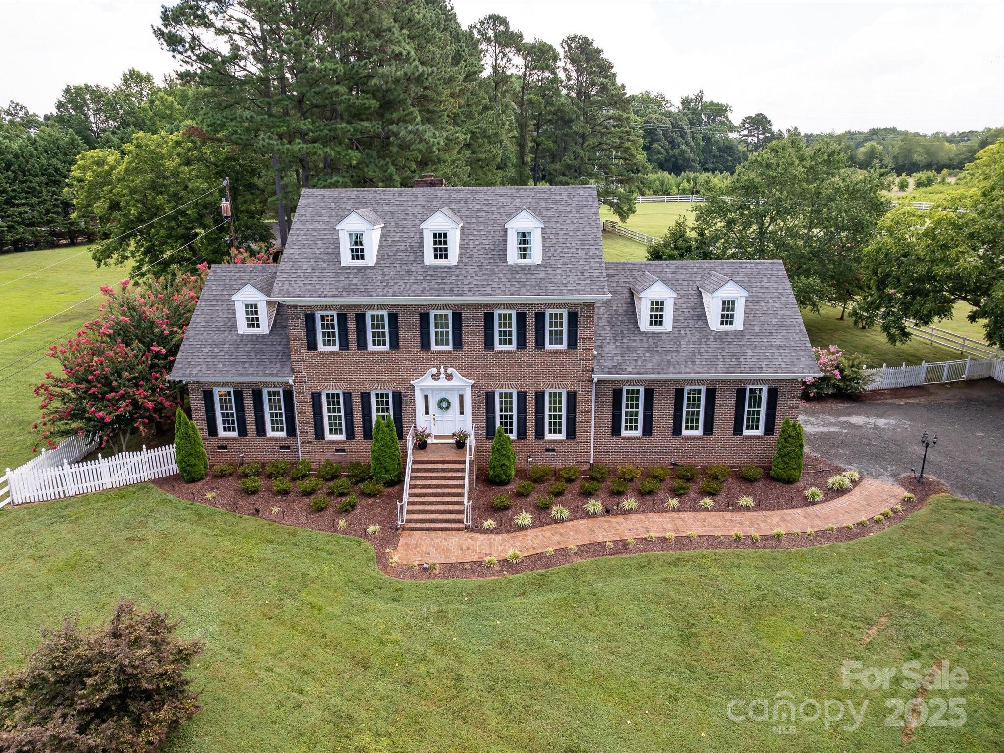 11215 Idlewild Road — Matthews