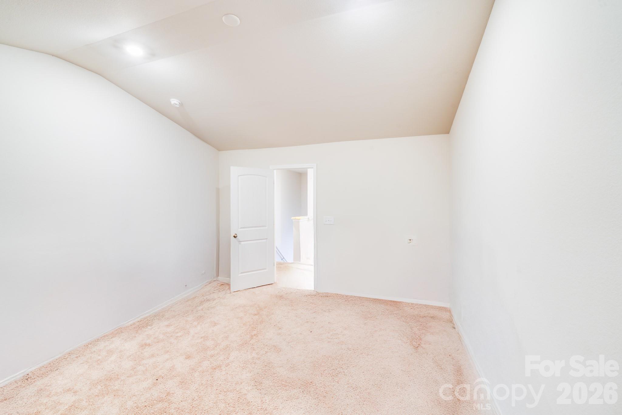 611 Maddox Drive — Shelby