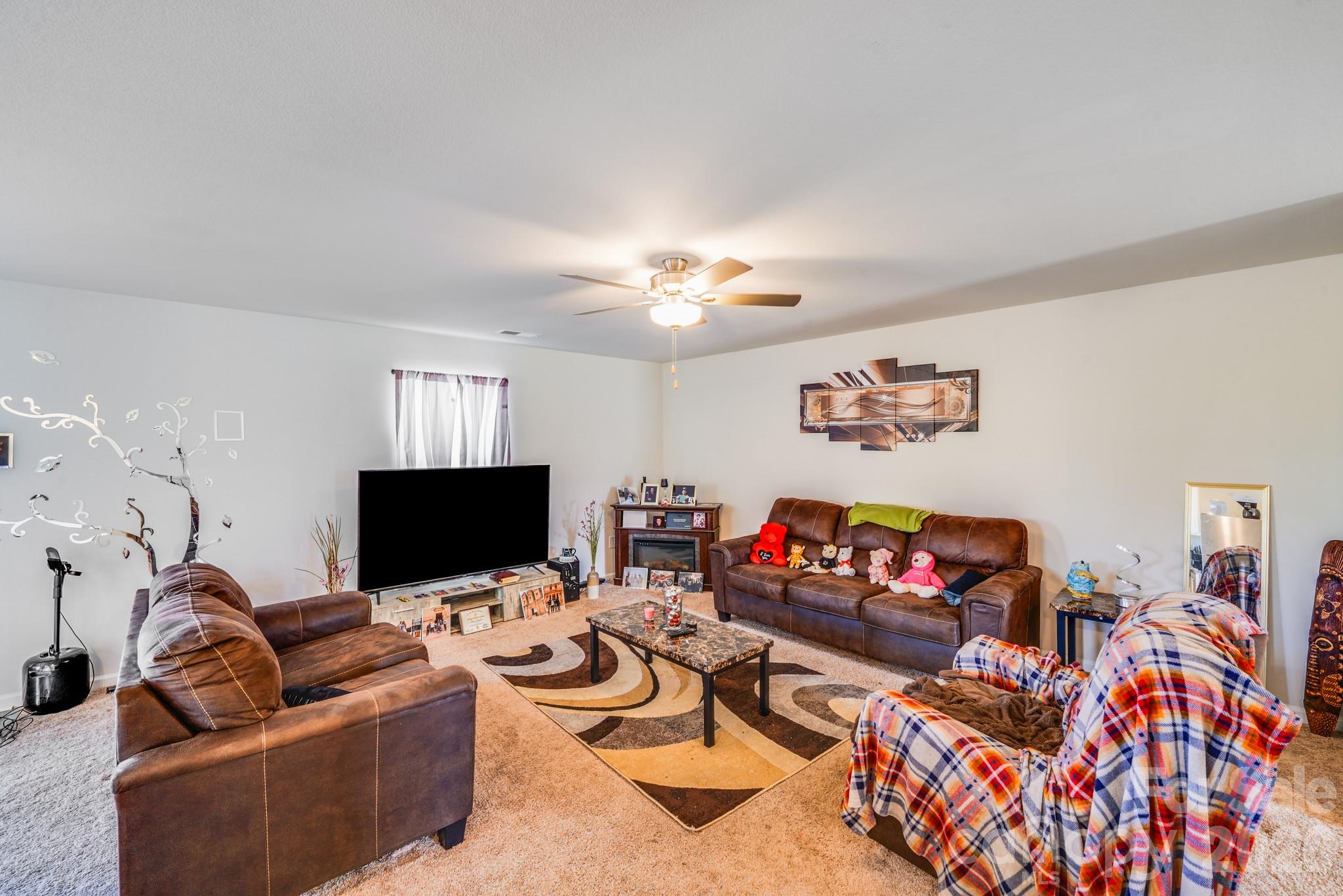 611 Maddox Drive — Shelby