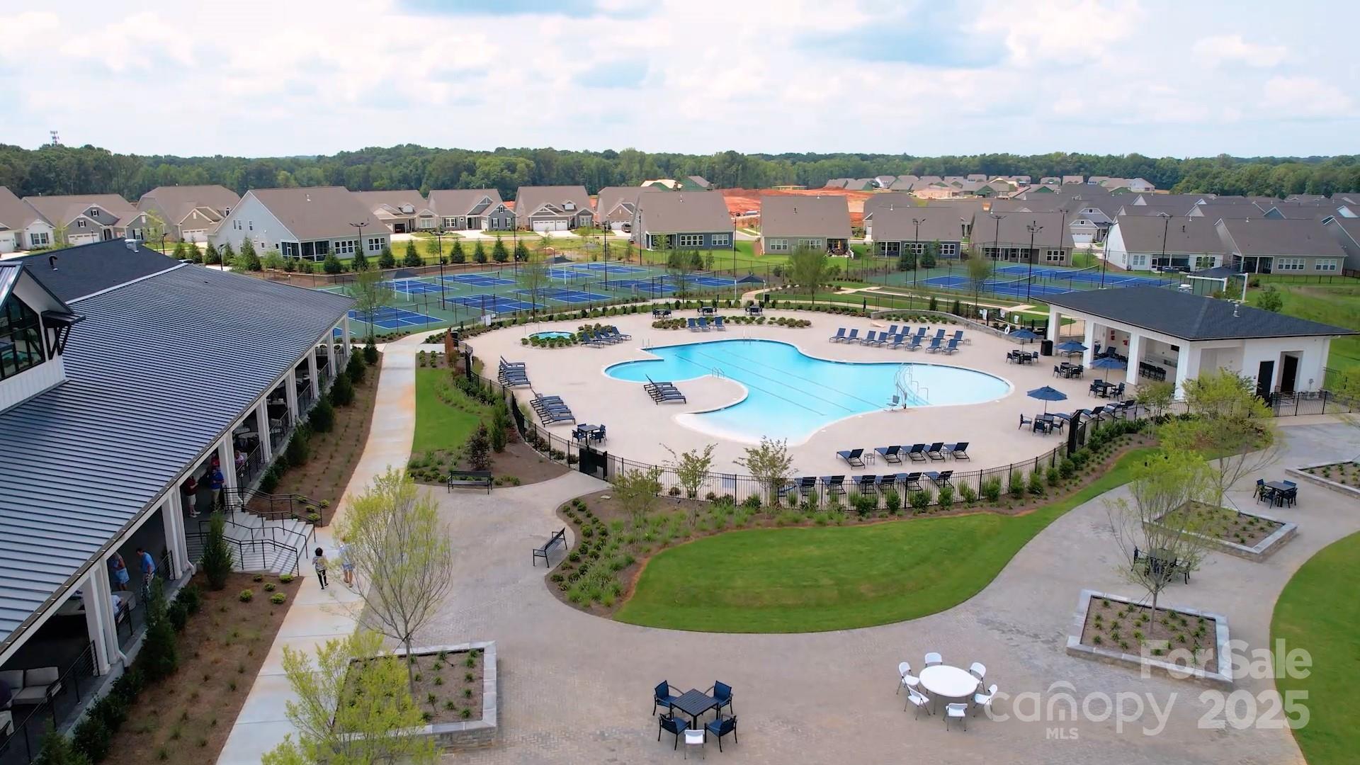 3023 Lake Como Drive — Monroe