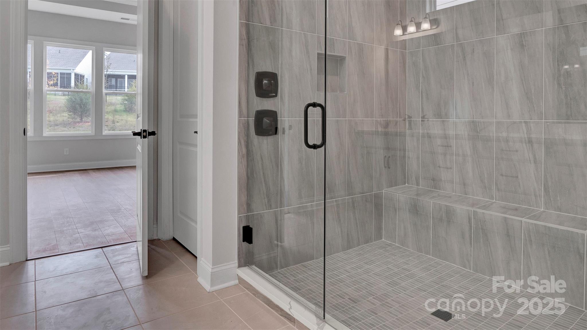 3023 Lake Como Drive — Monroe