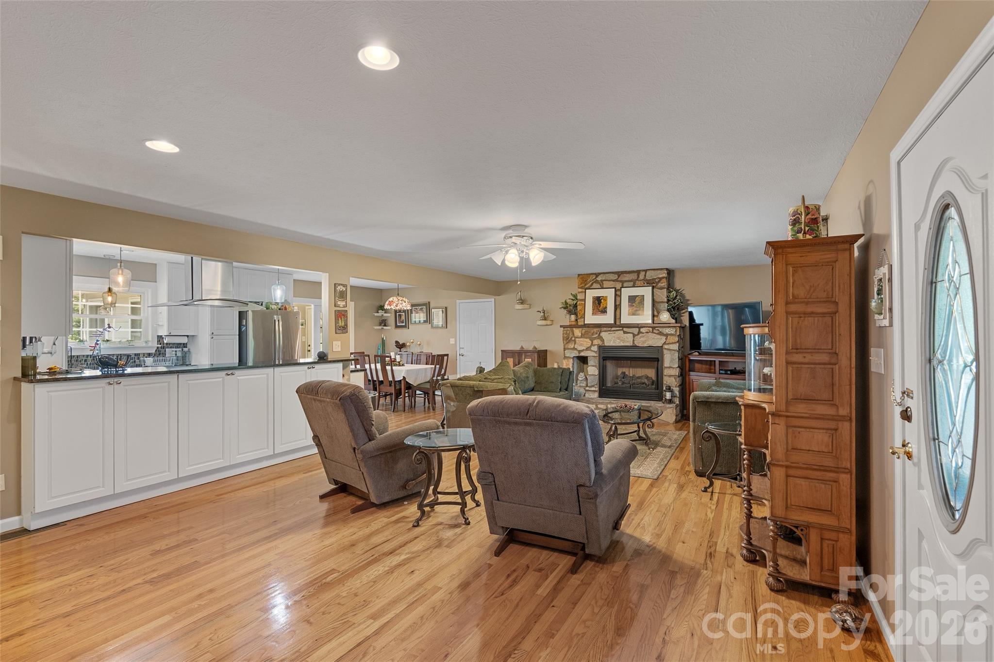 15 Willow Knolls Drive — Weaverville