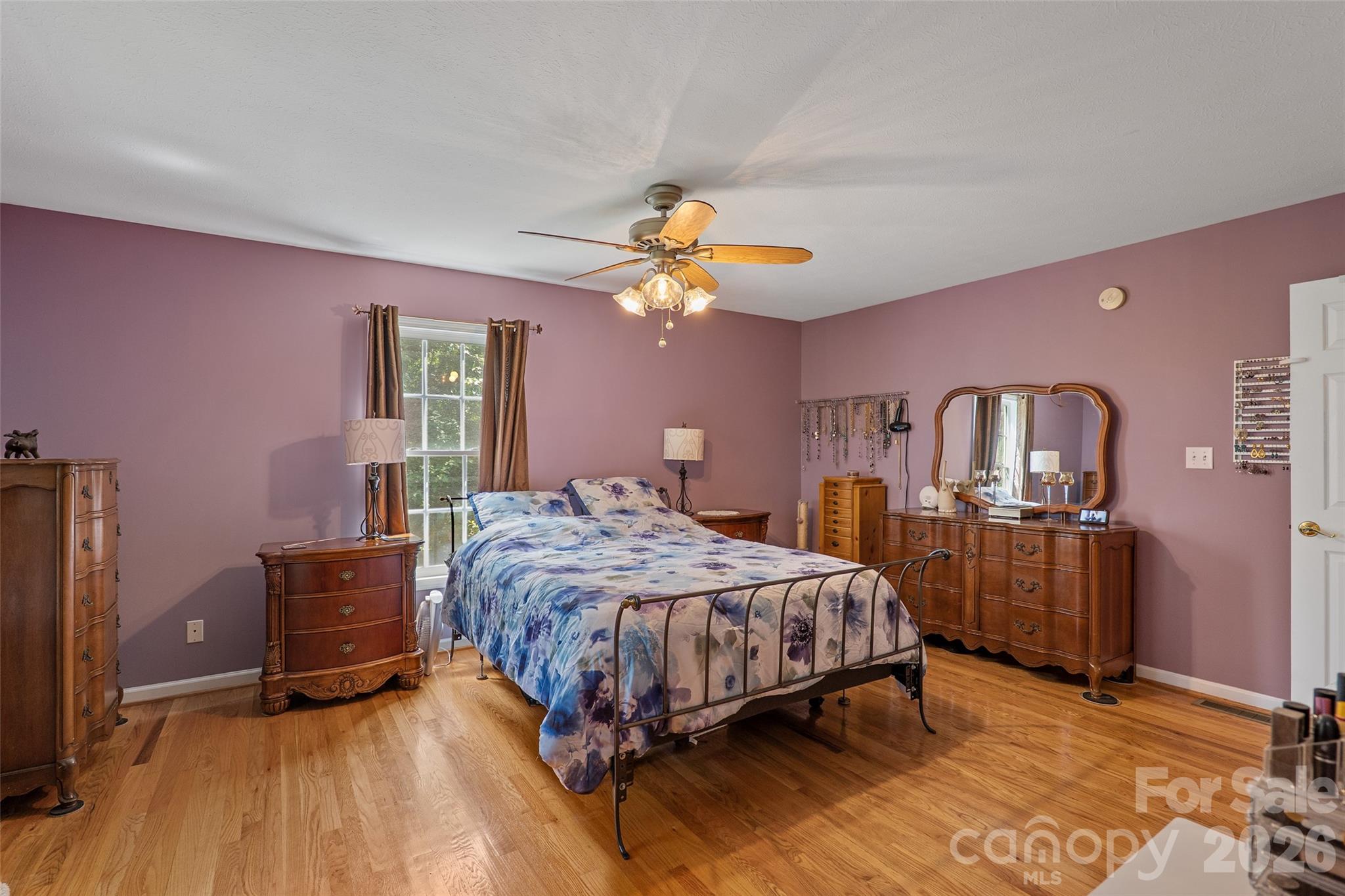 15 Willow Knolls Drive — Weaverville
