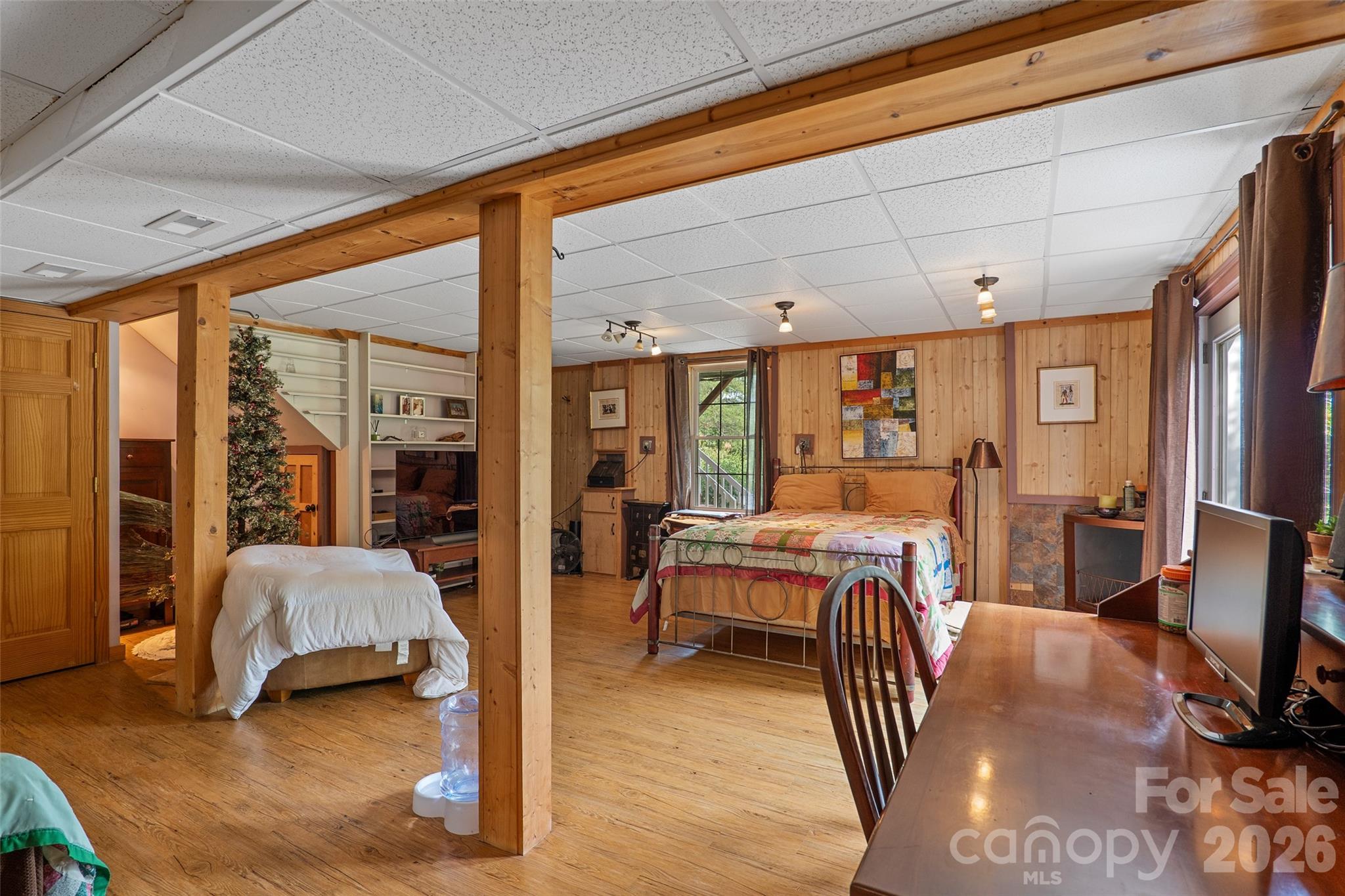 15 Willow Knolls Drive — Weaverville