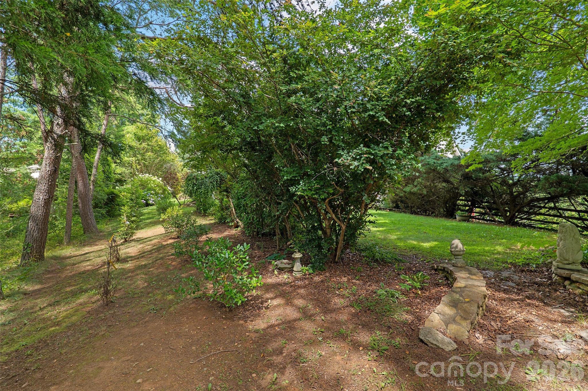 15 Willow Knolls Drive — Weaverville