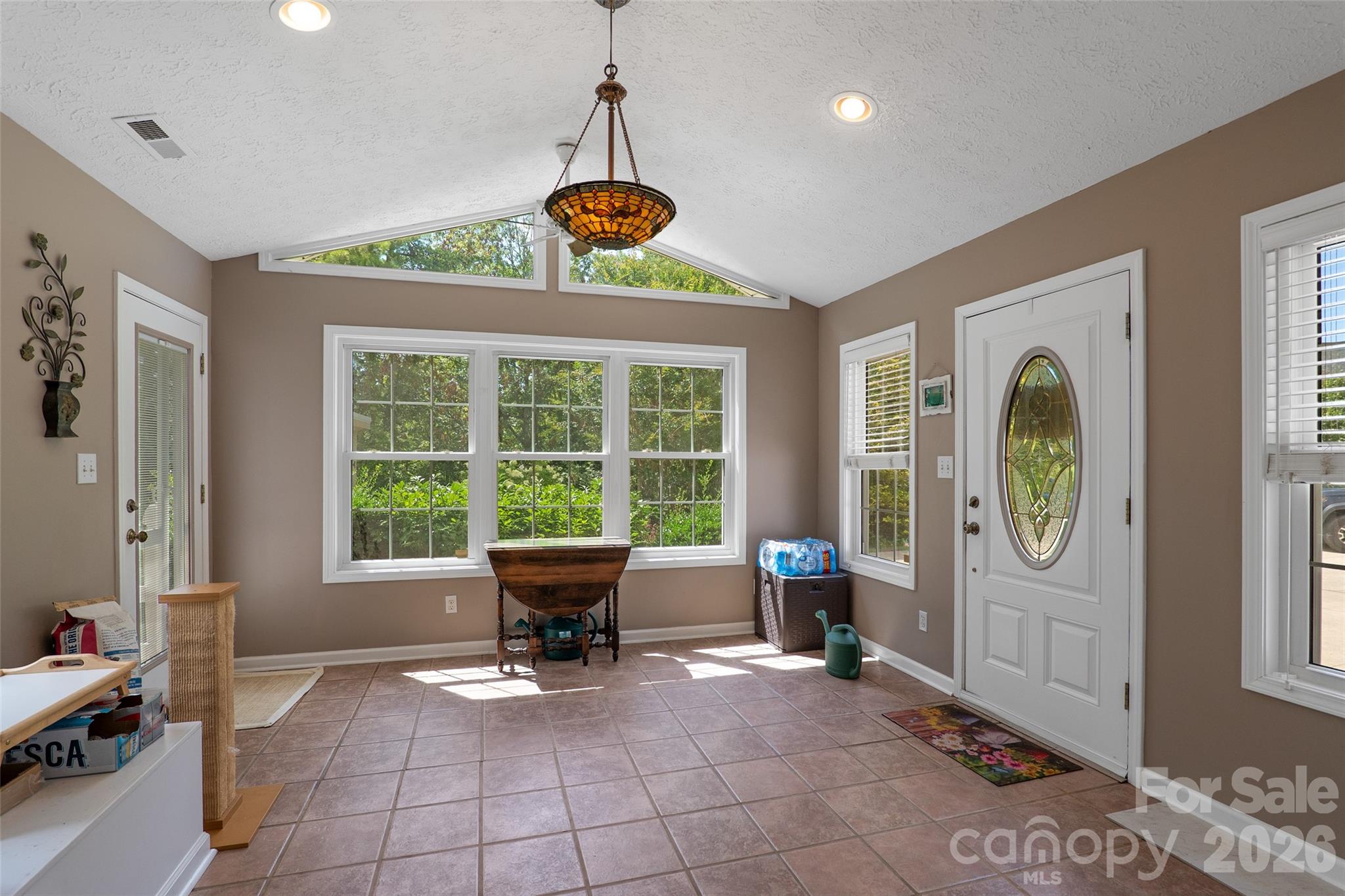 15 Willow Knolls Drive — Weaverville