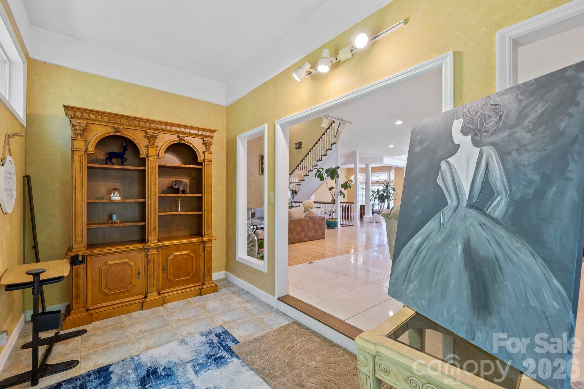 652 Avery Creek Road — Arden