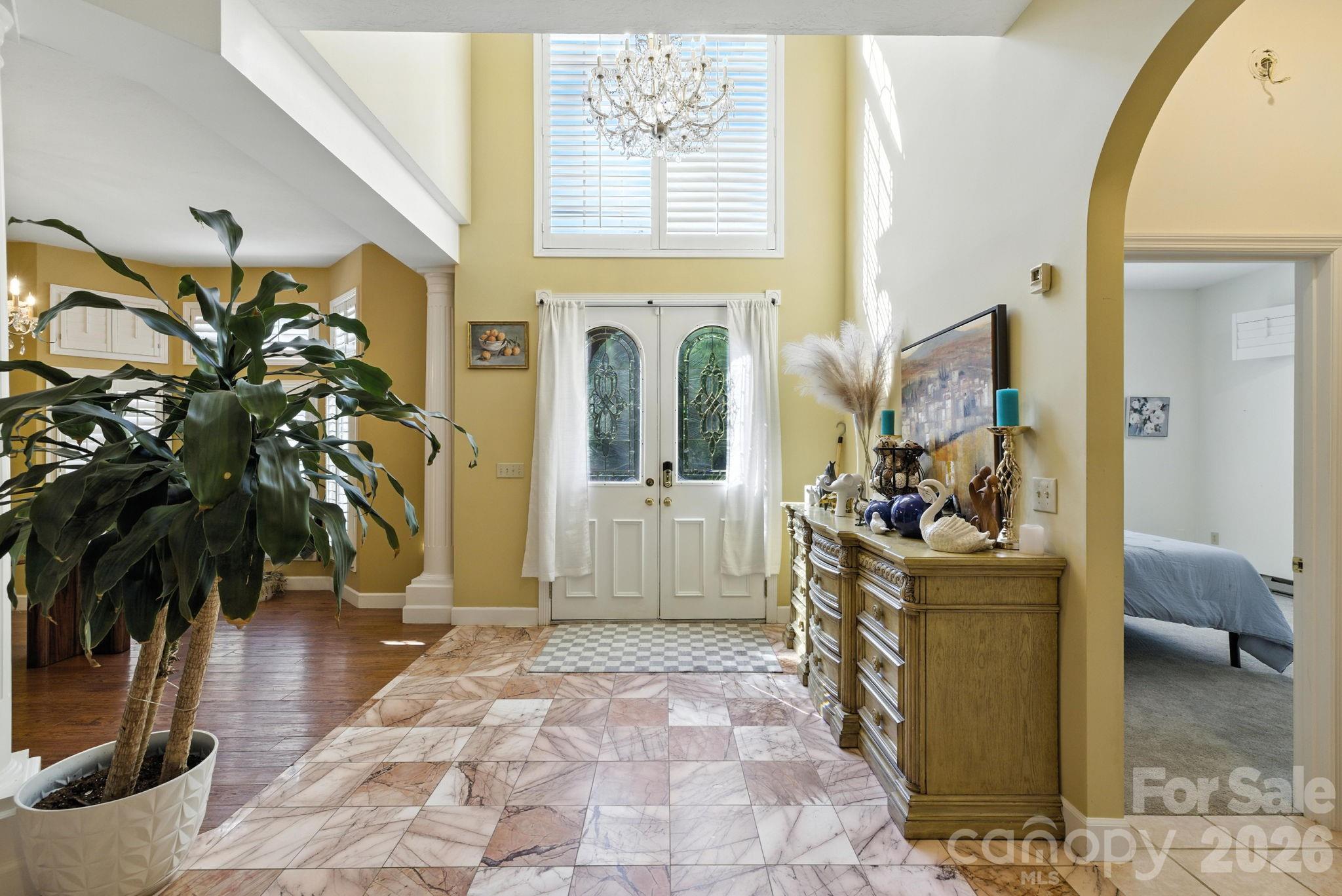 652 Avery Creek Road — Arden