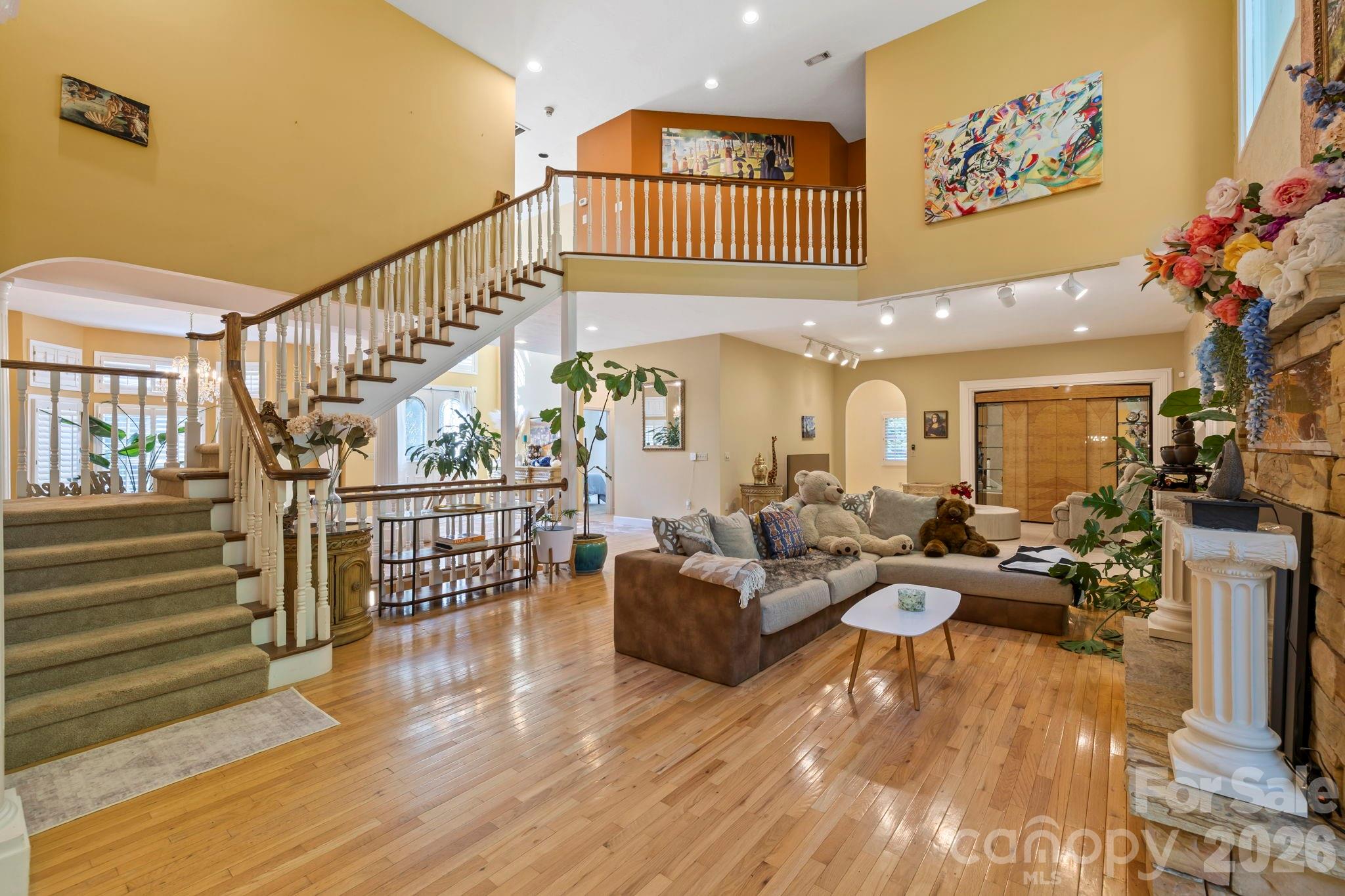 652 Avery Creek Road — Arden
