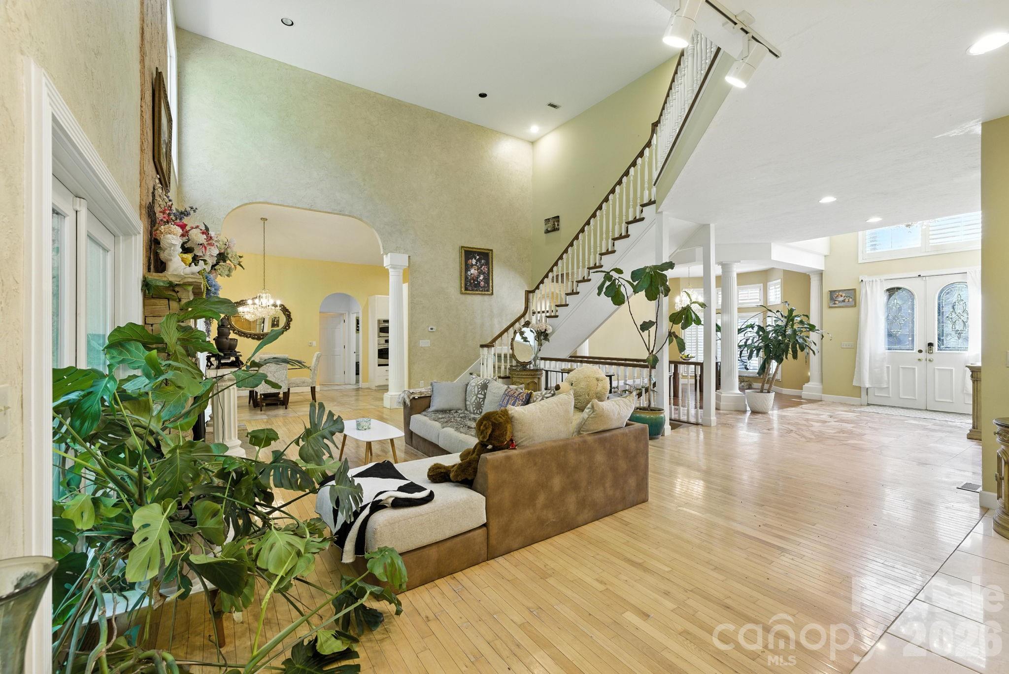 652 Avery Creek Road — Arden