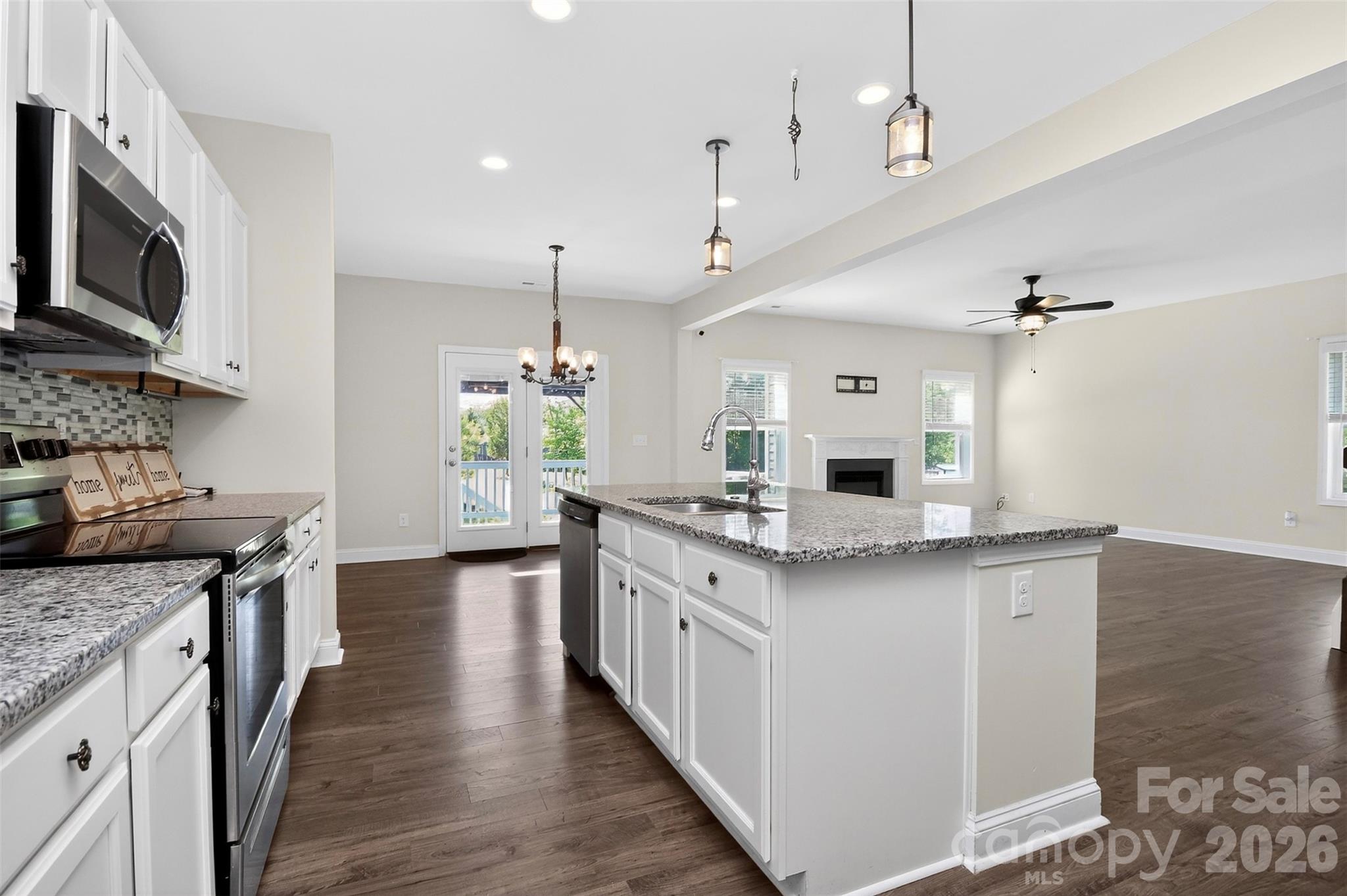 1014 Willow Grove Lane — York