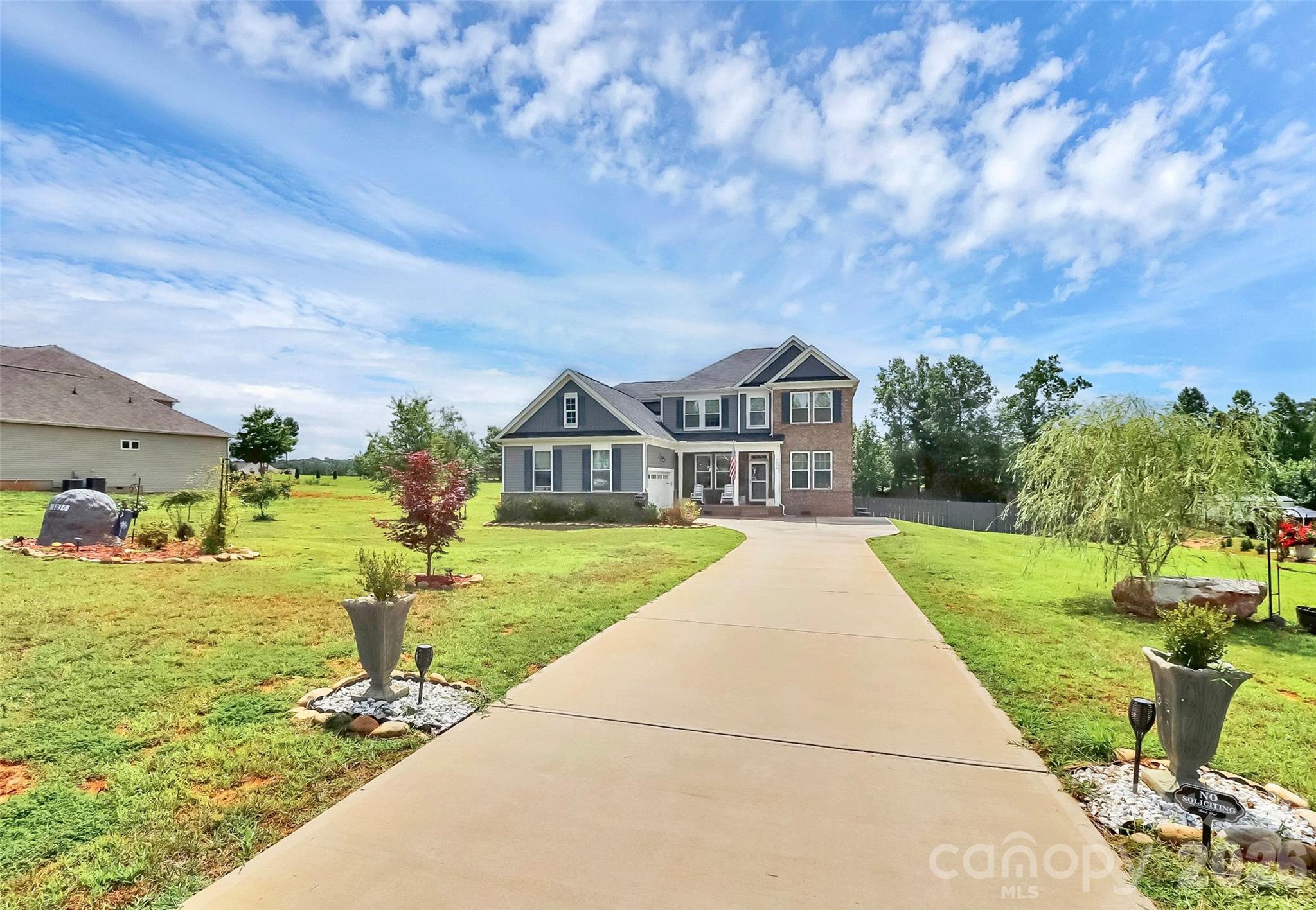 1014 Willow Grove Lane — York