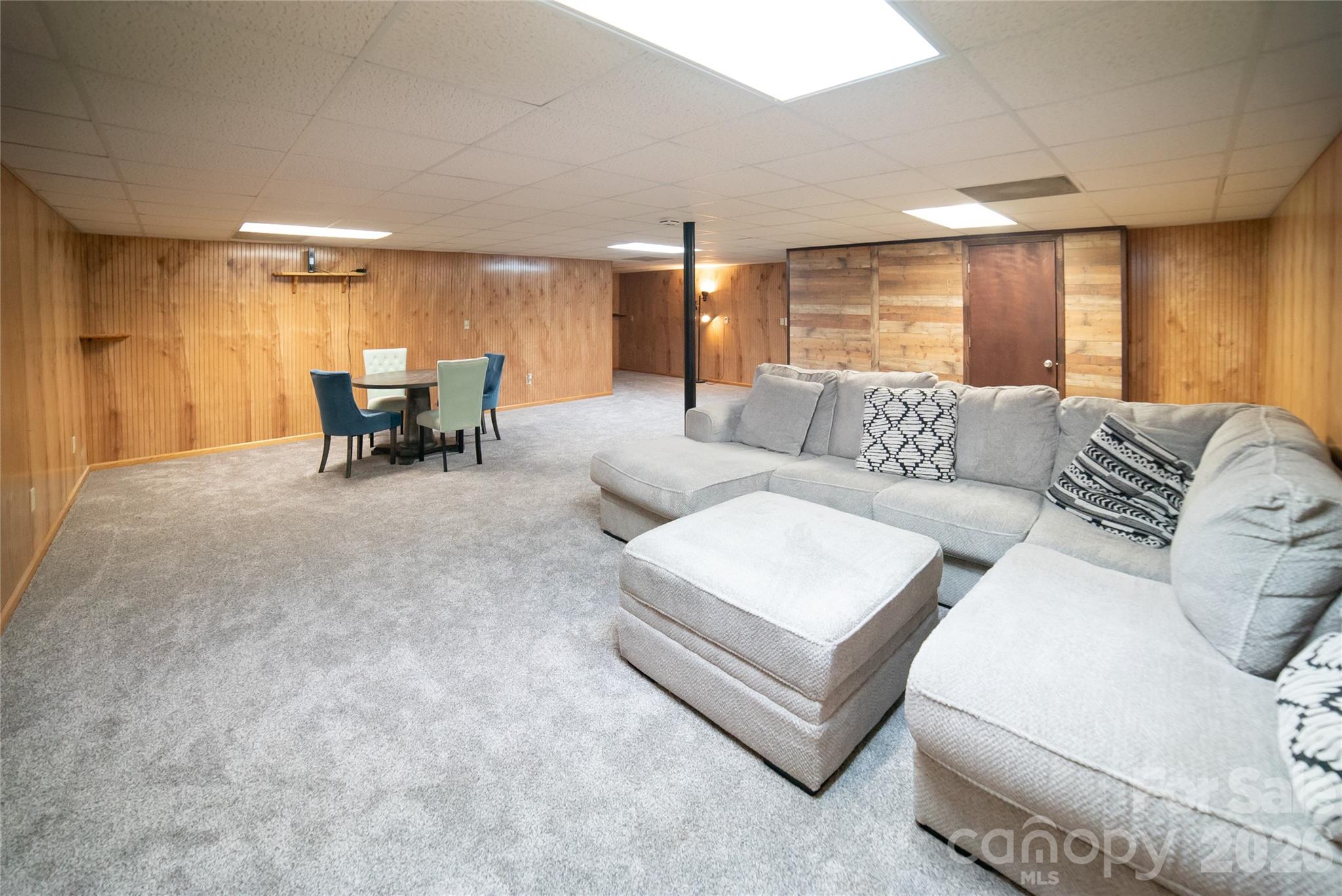 1633 Jamestown Road — Morganton