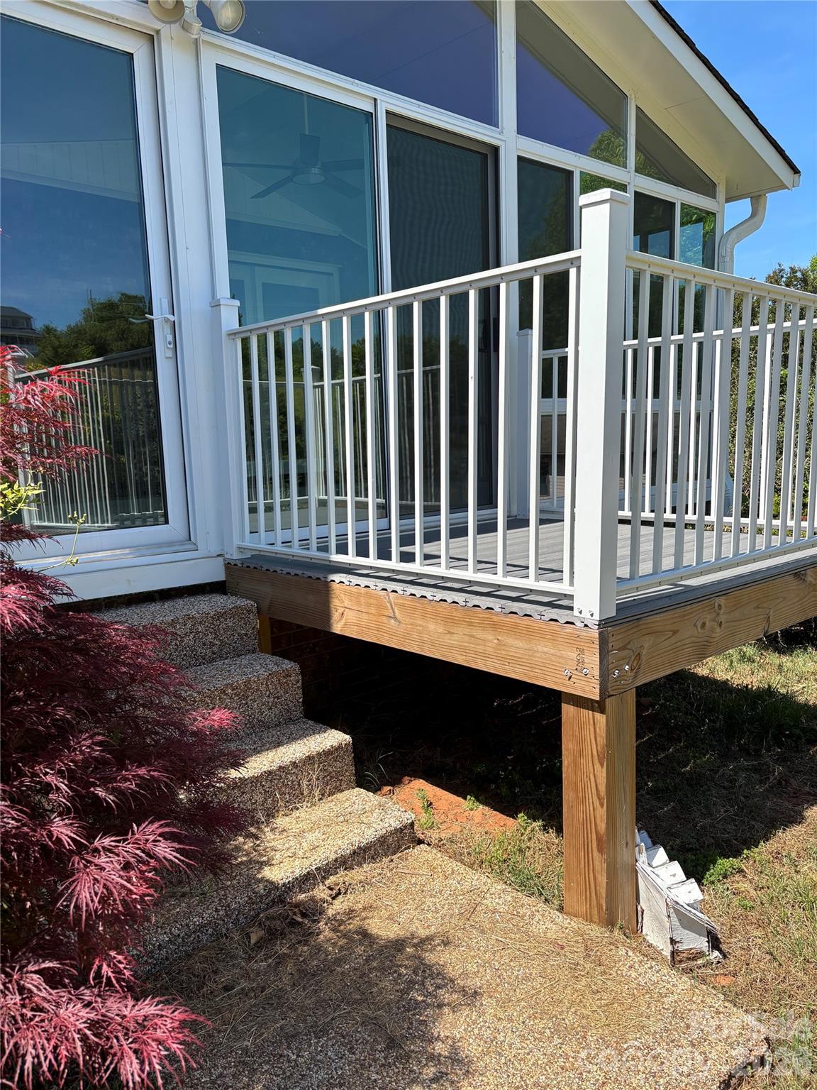 1633 Jamestown Road — Morganton