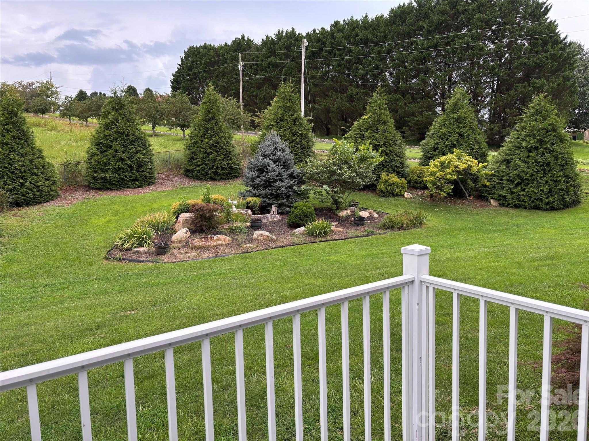 1633 Jamestown Road — Morganton