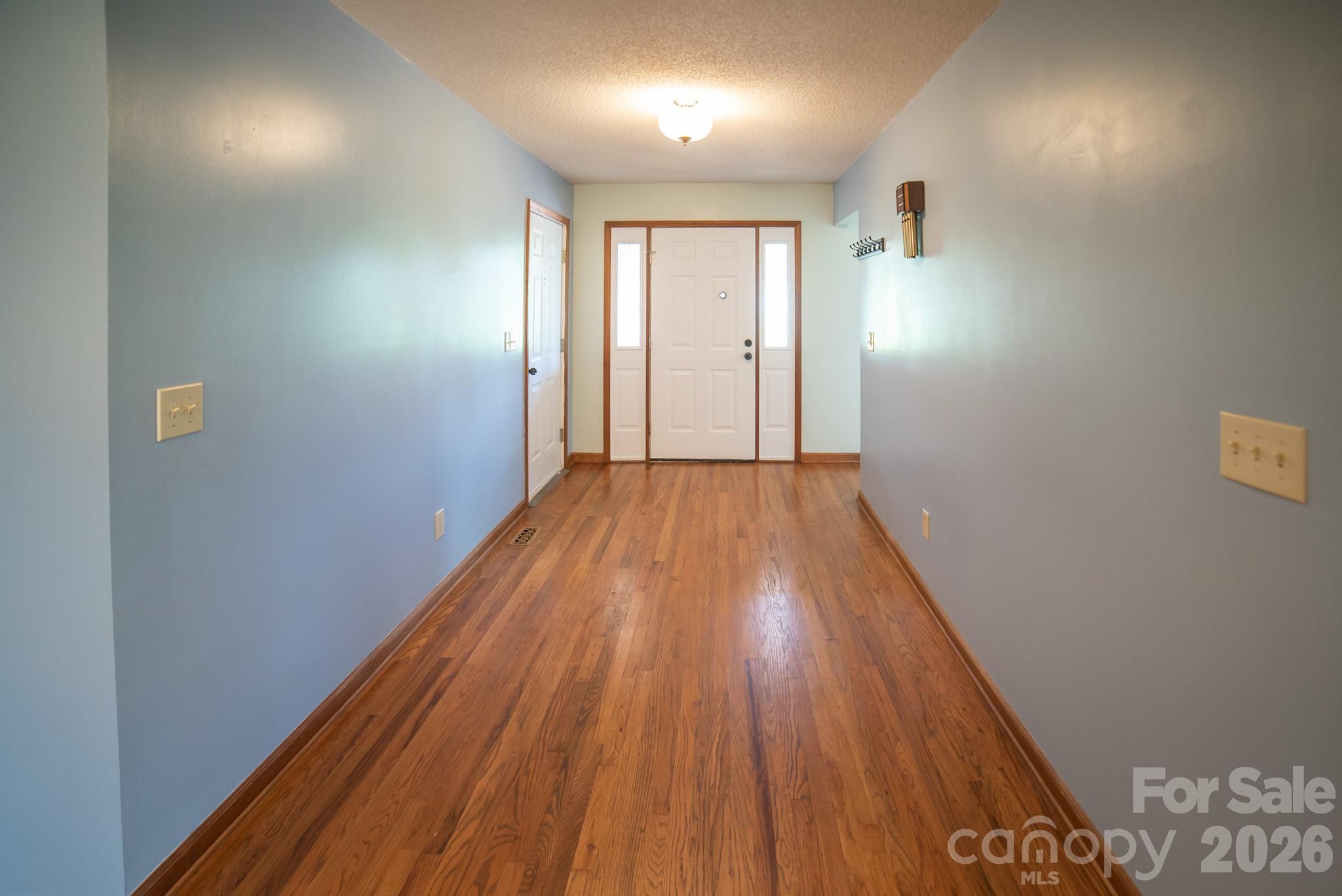 1633 Jamestown Road — Morganton