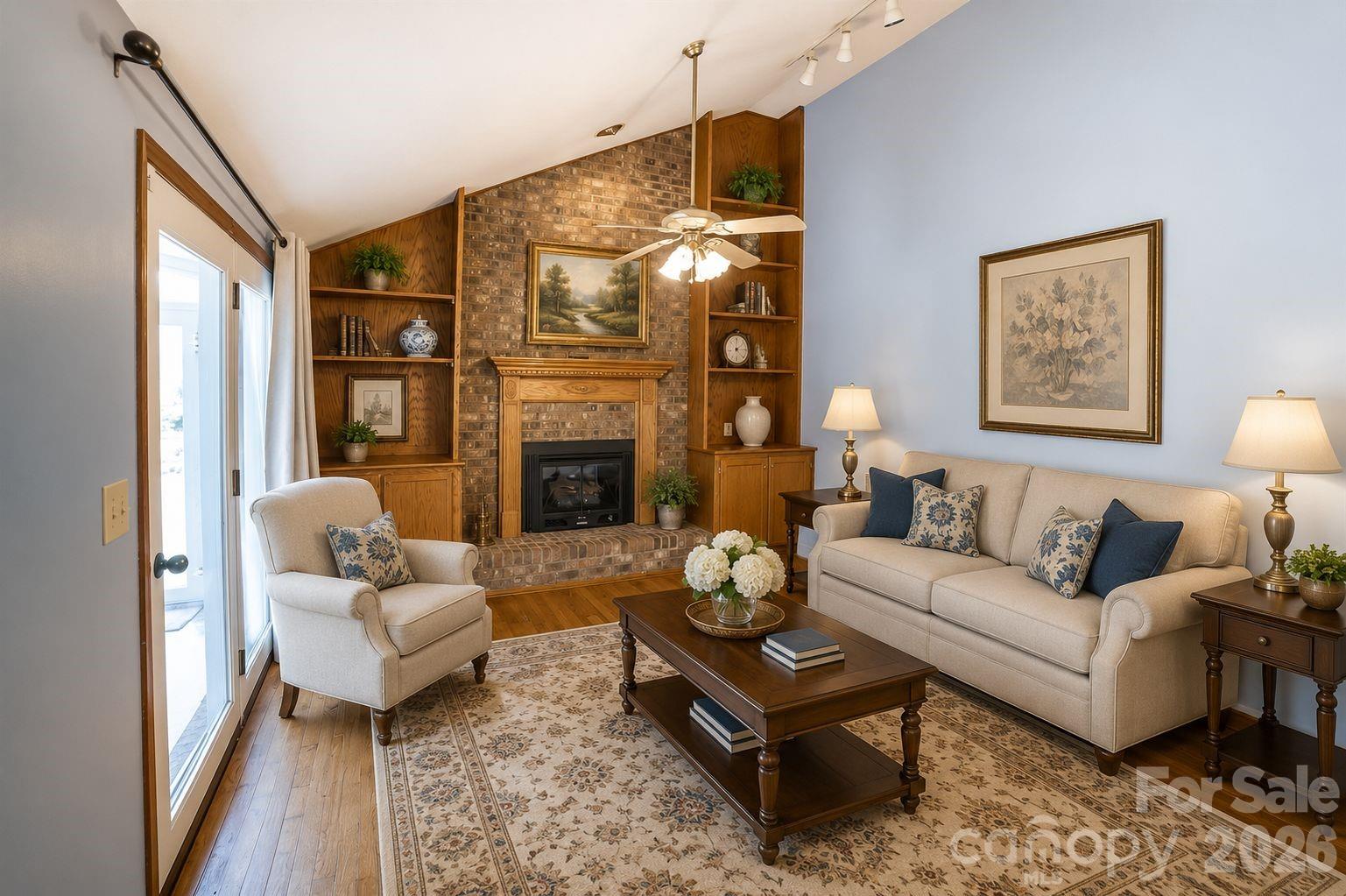 1633 Jamestown Road — Morganton