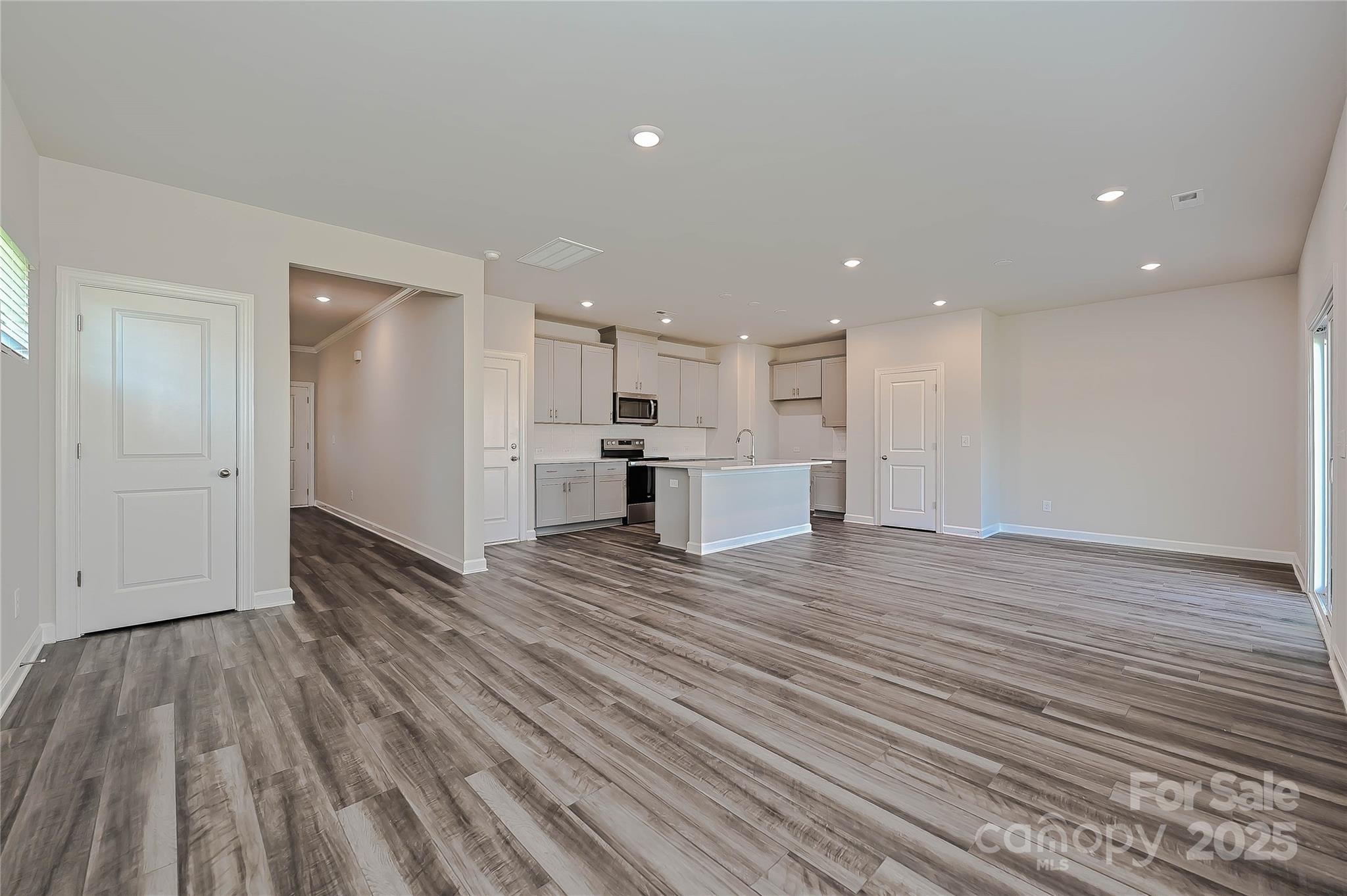 1433 Wildflower Street — Newton