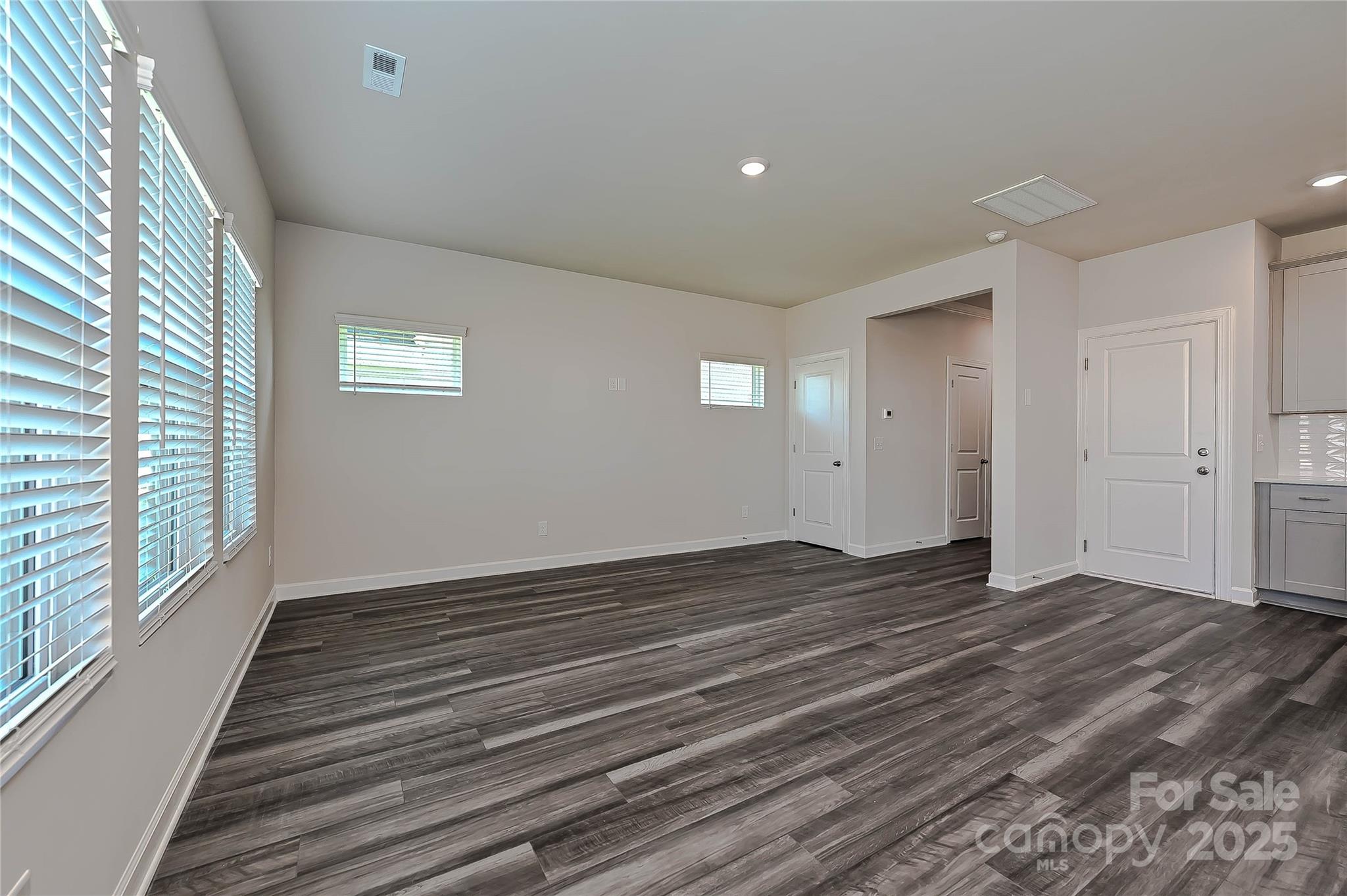 1433 Wildflower Street — Newton