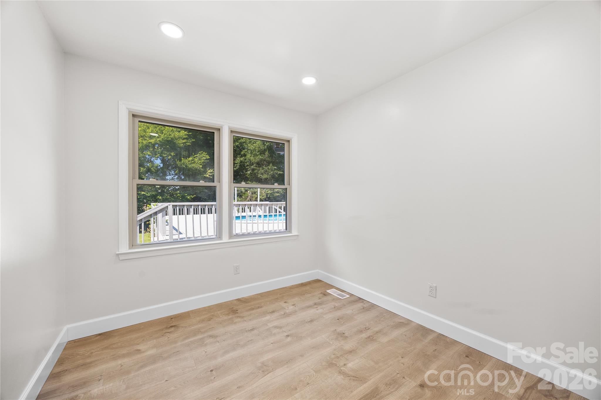 168 Mooreland Road — Mooresville