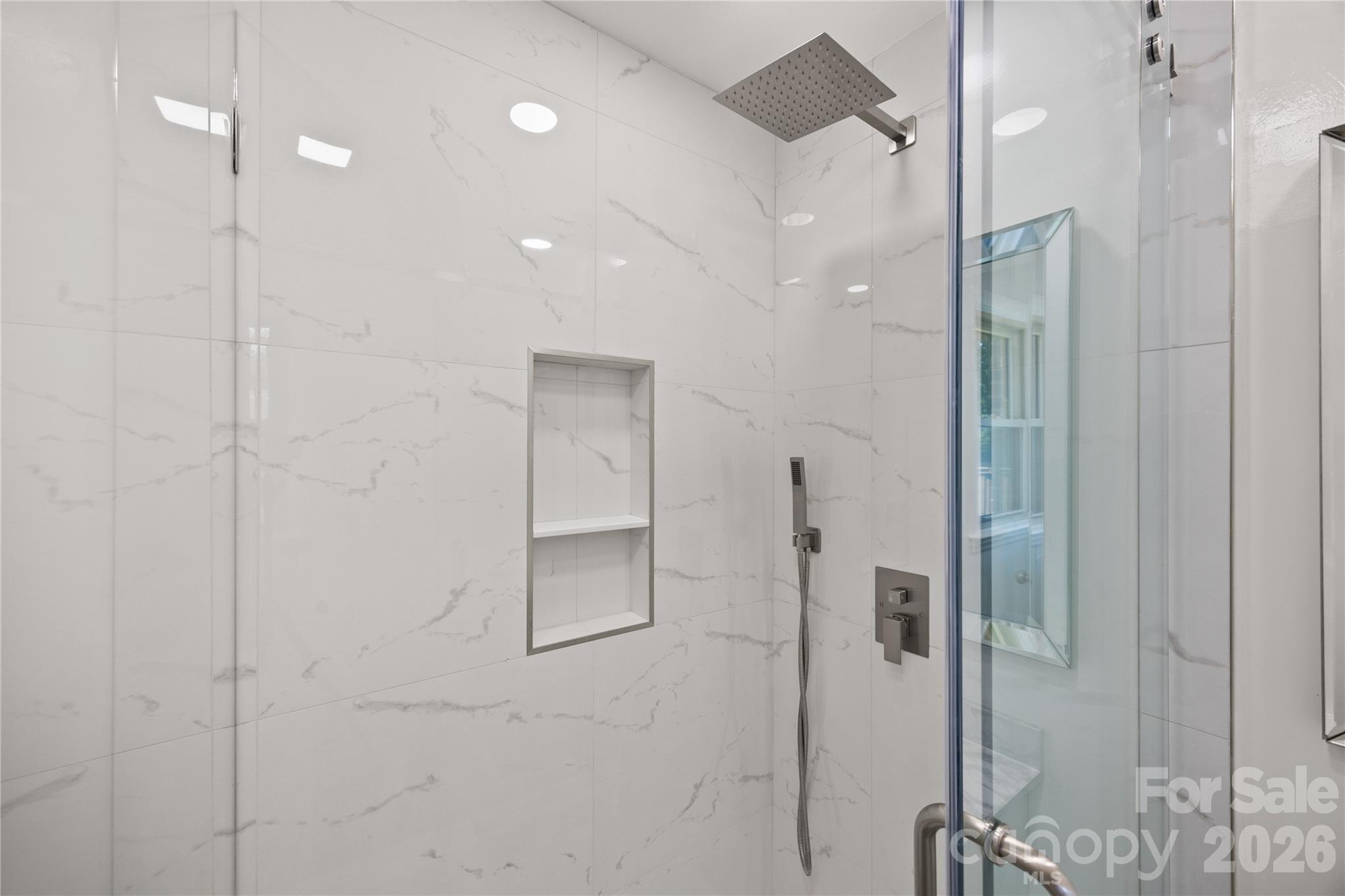 168 Mooreland Road — Mooresville