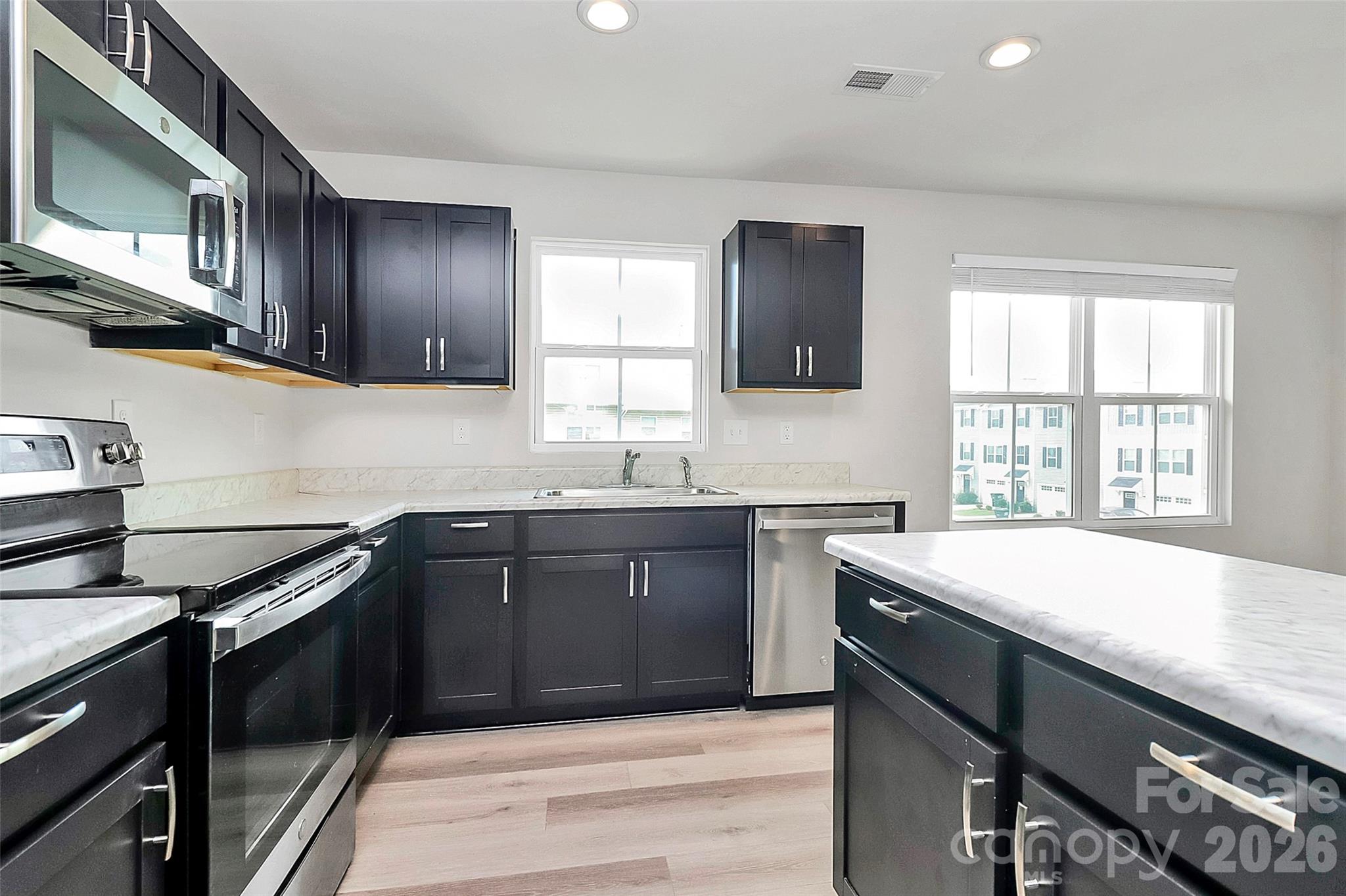 6320 Cutwater Circle — Charlotte