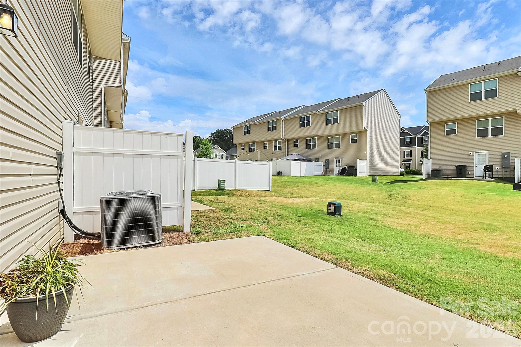 6320 Cutwater Circle — Charlotte