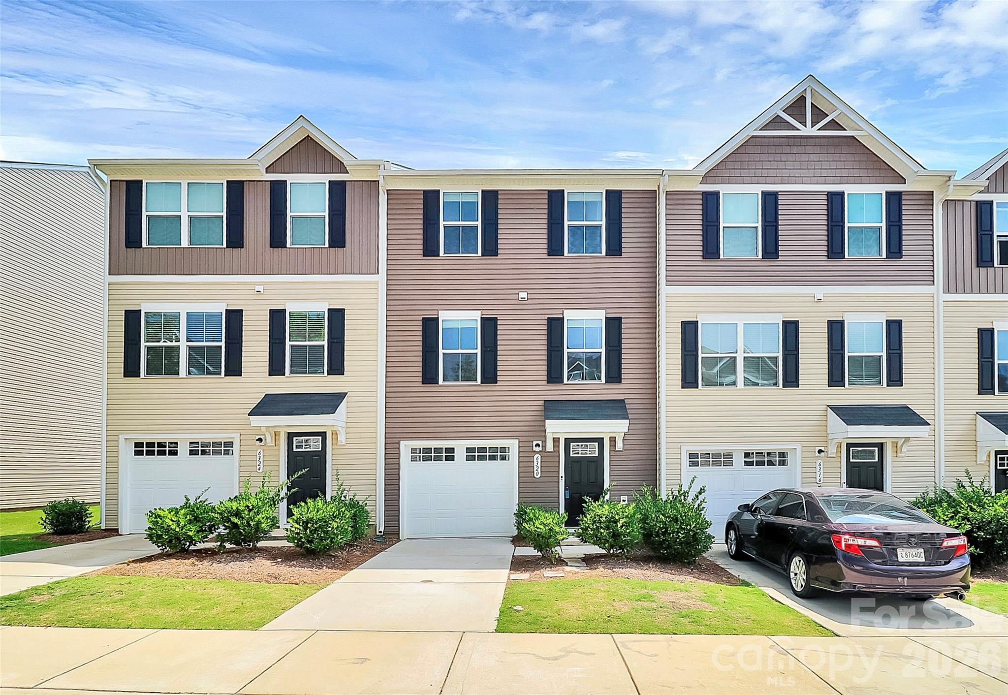 6320 Cutwater Circle — Charlotte