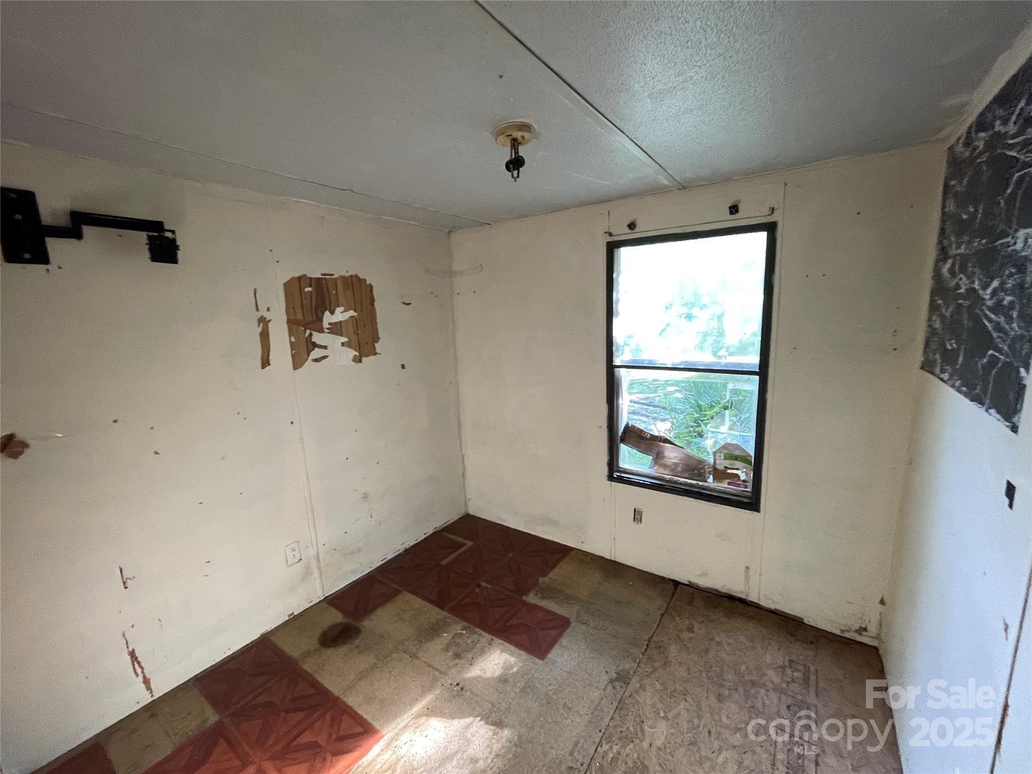 3388 Heisler Road — Rock Hill