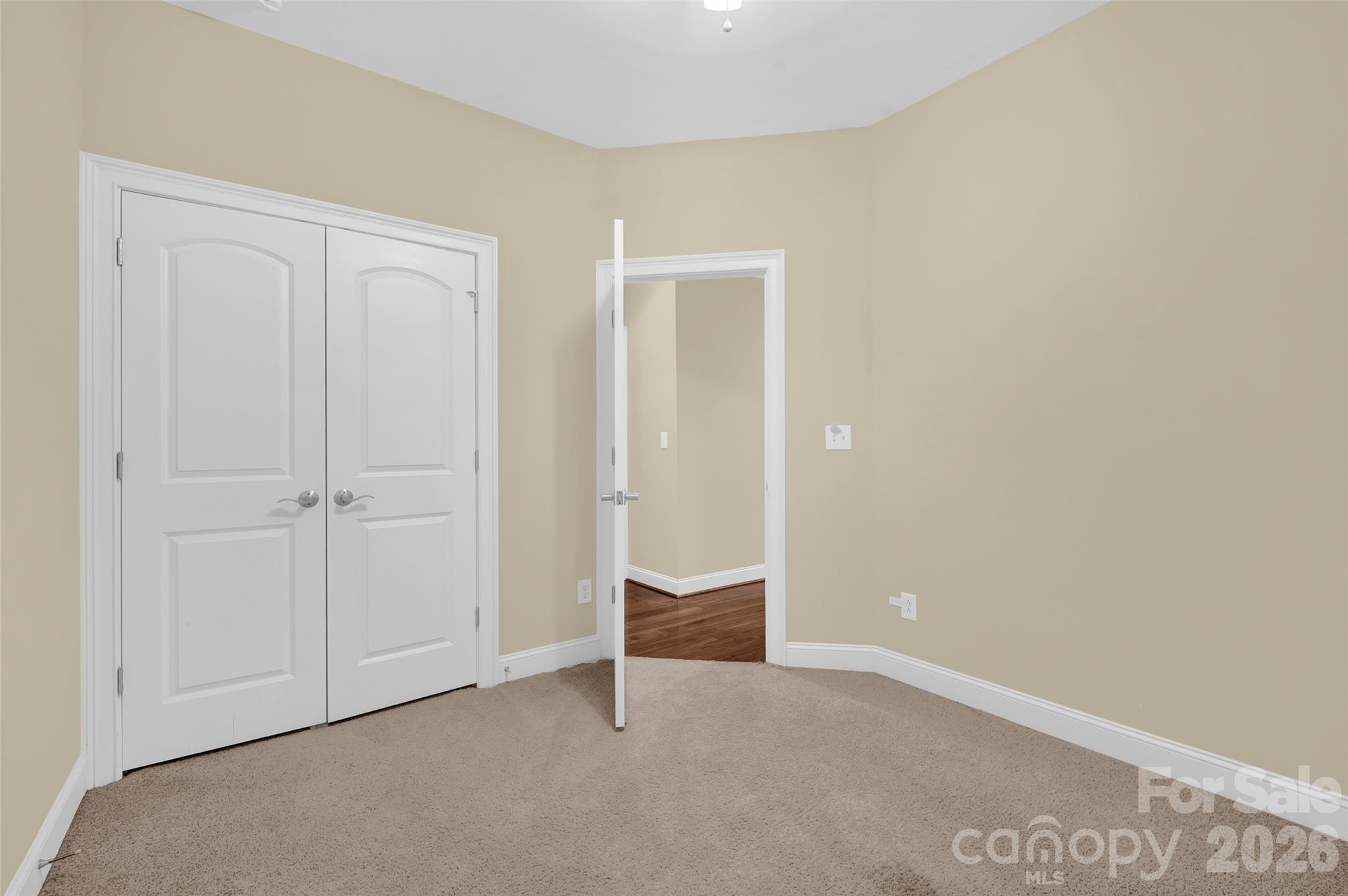102 Coral Lane — Mooresville