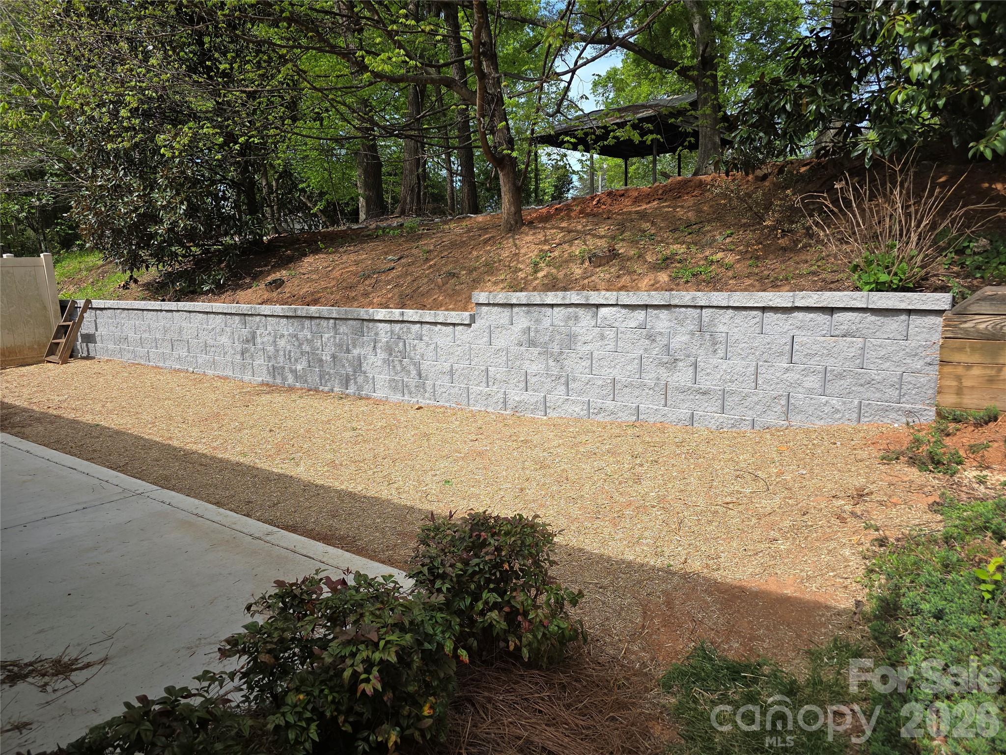 102 Coral Lane — Mooresville