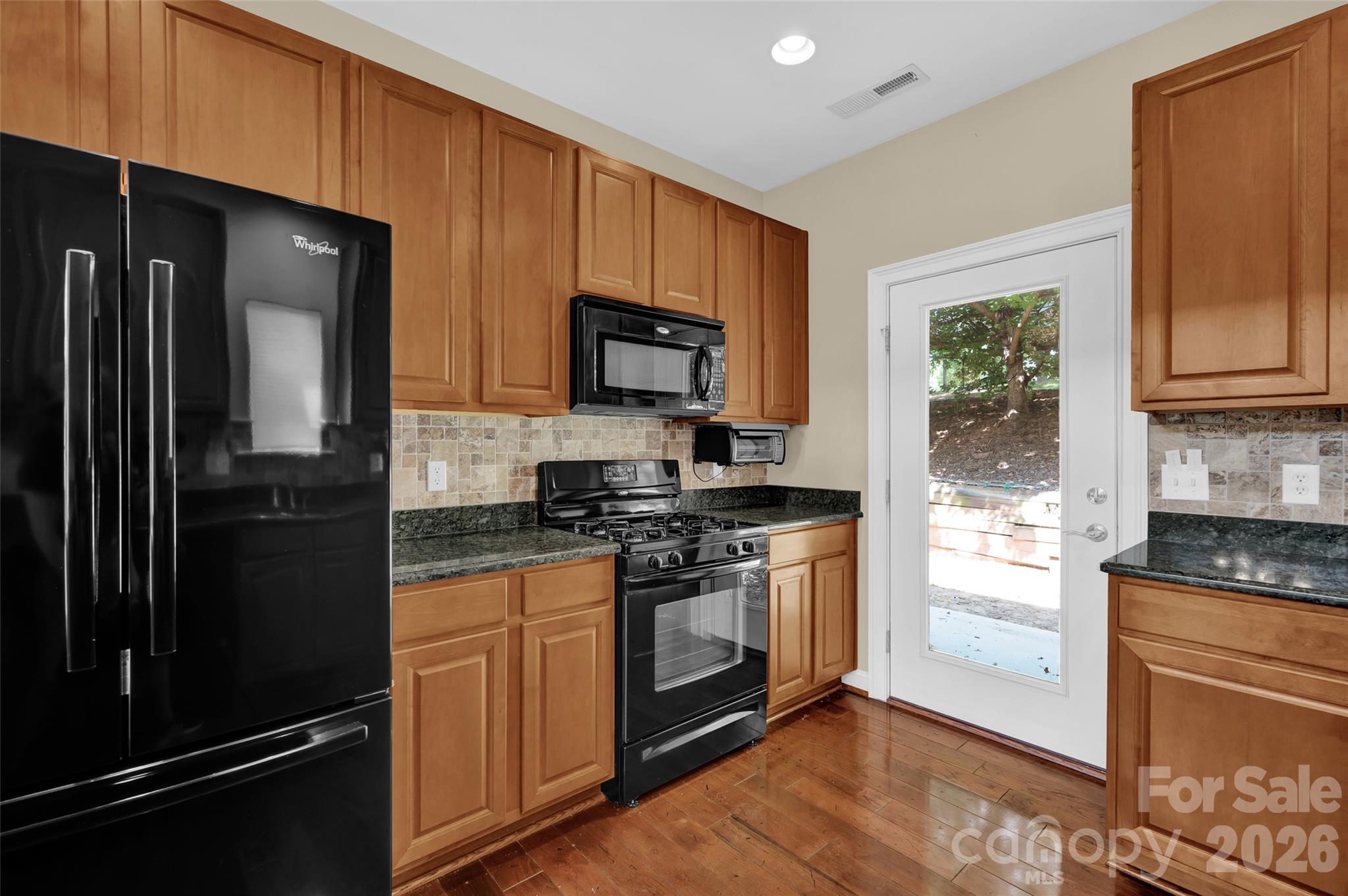 102 Coral Lane — Mooresville
