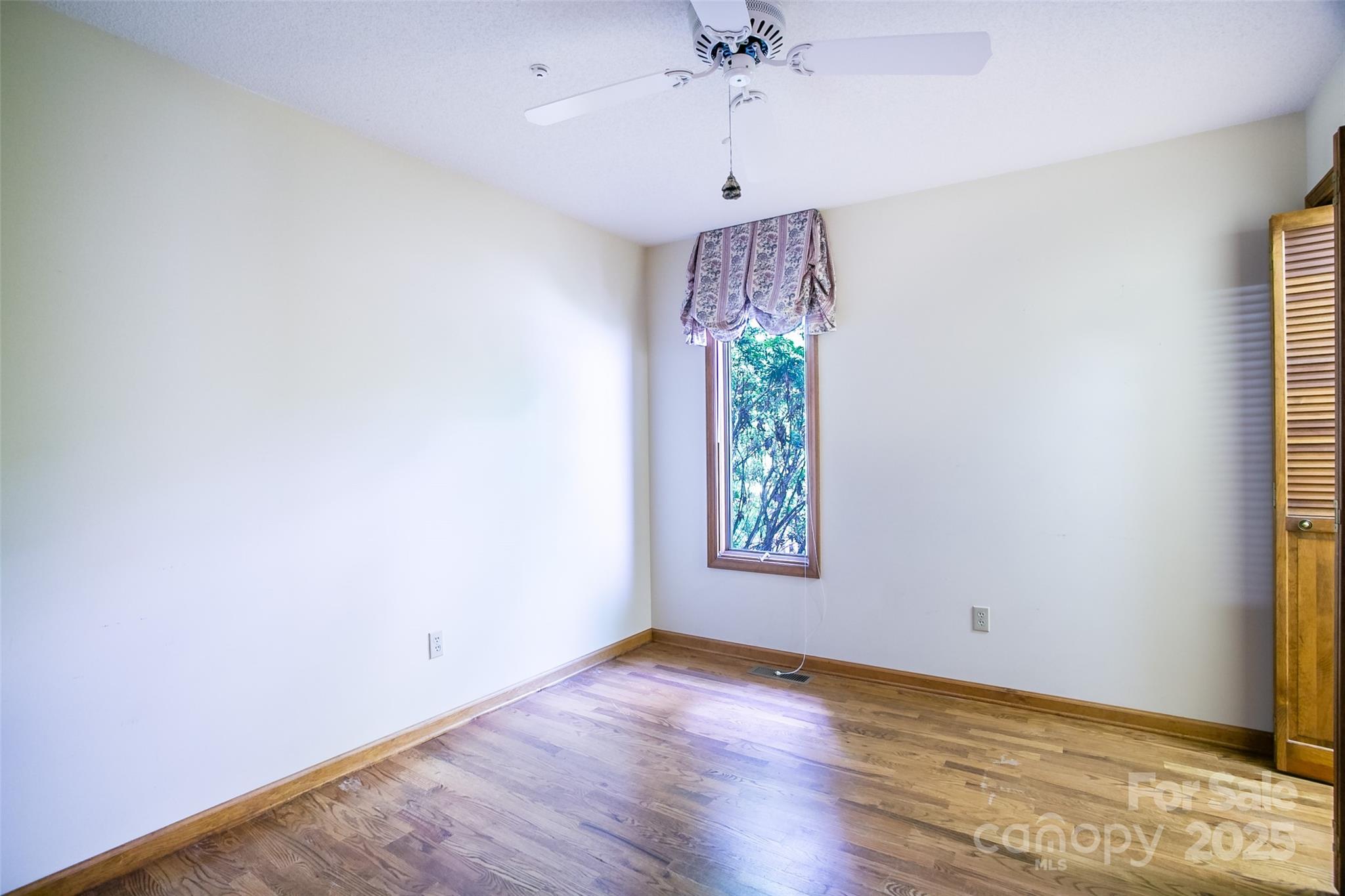 47 Tsitsi Court — Brevard