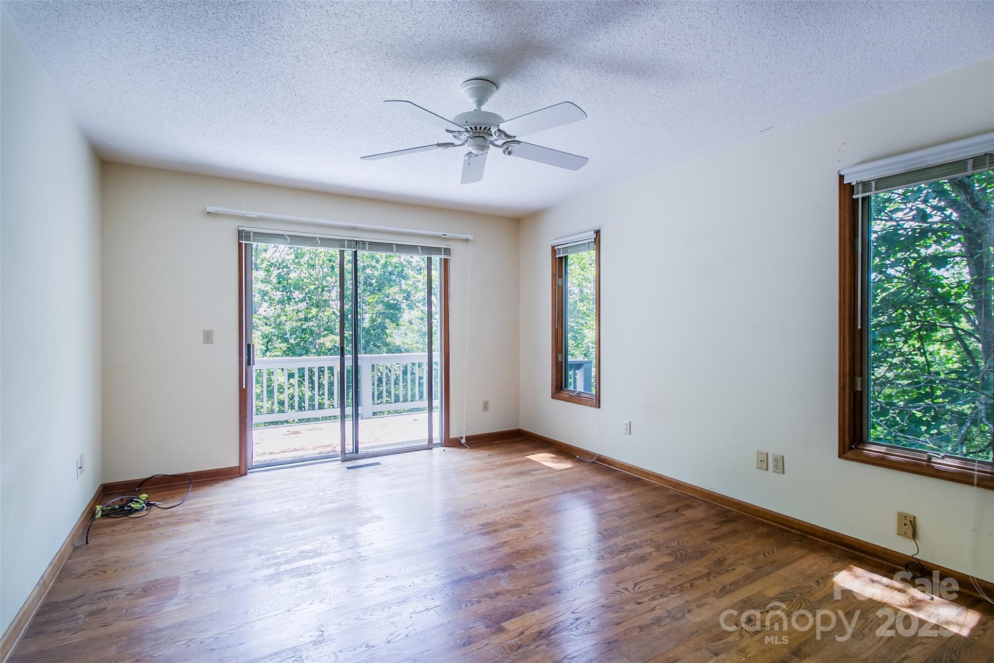 47 Tsitsi Court — Brevard