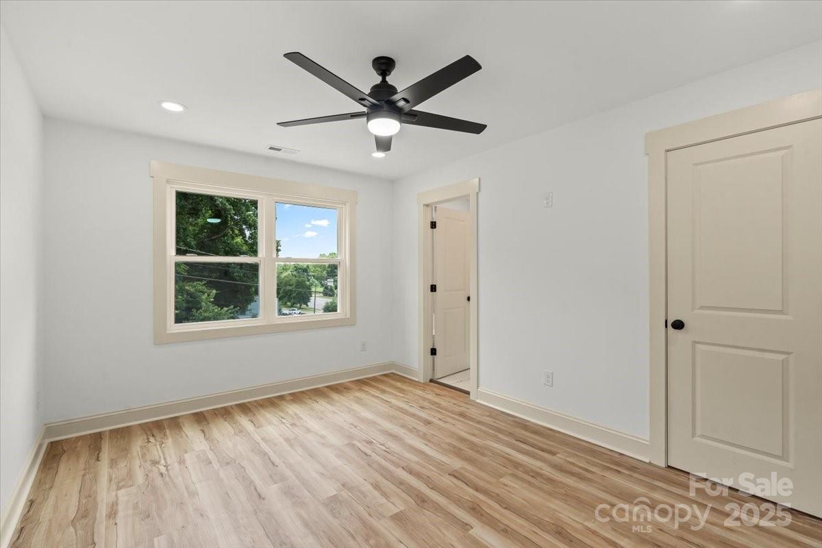 431 W Norment Avenue — Gastonia
