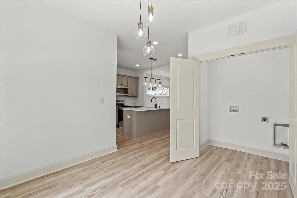 431 W Norment Avenue — Gastonia
