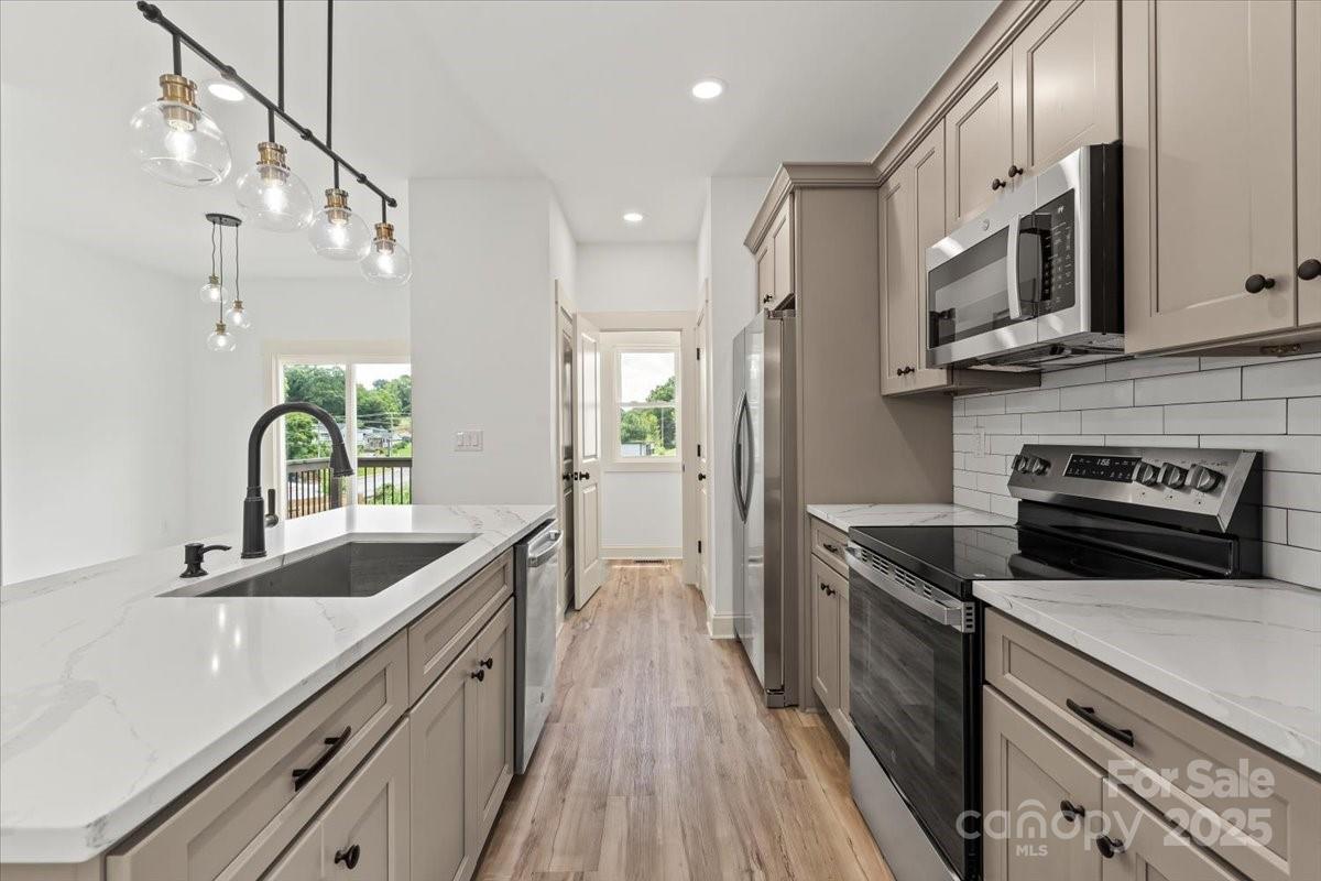 431 W Norment Avenue — Gastonia