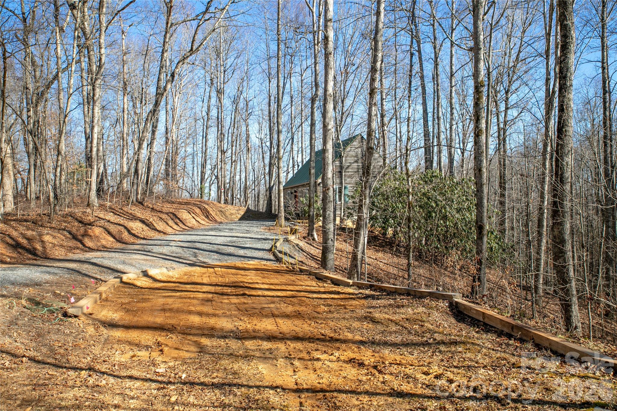 370 Moons Rest Lane — Brevard