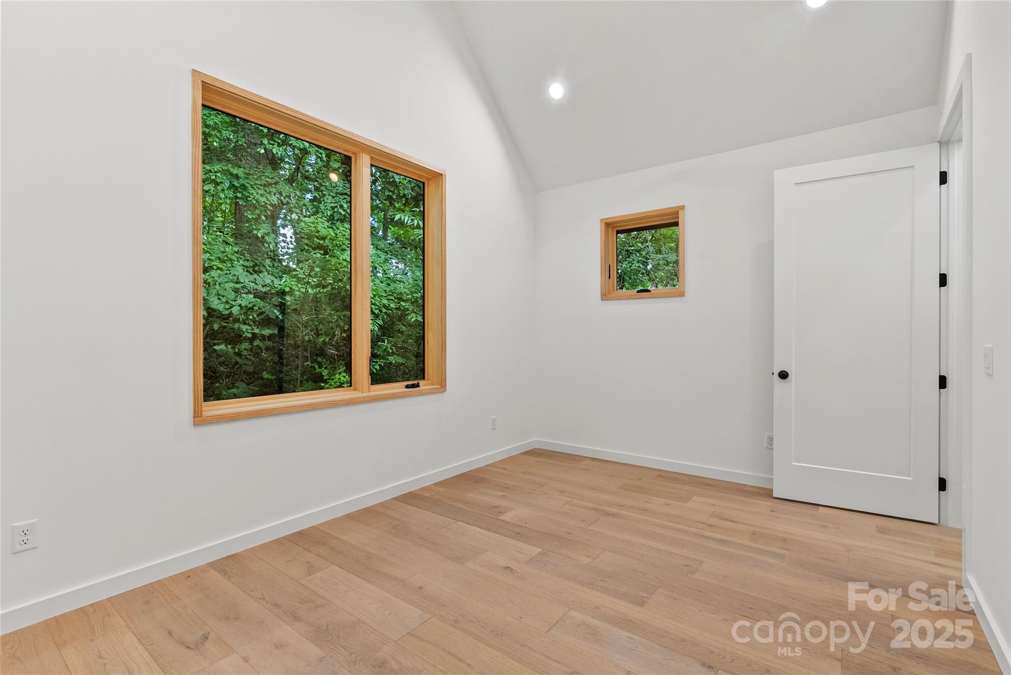 43 Waynesville Avenue — Asheville