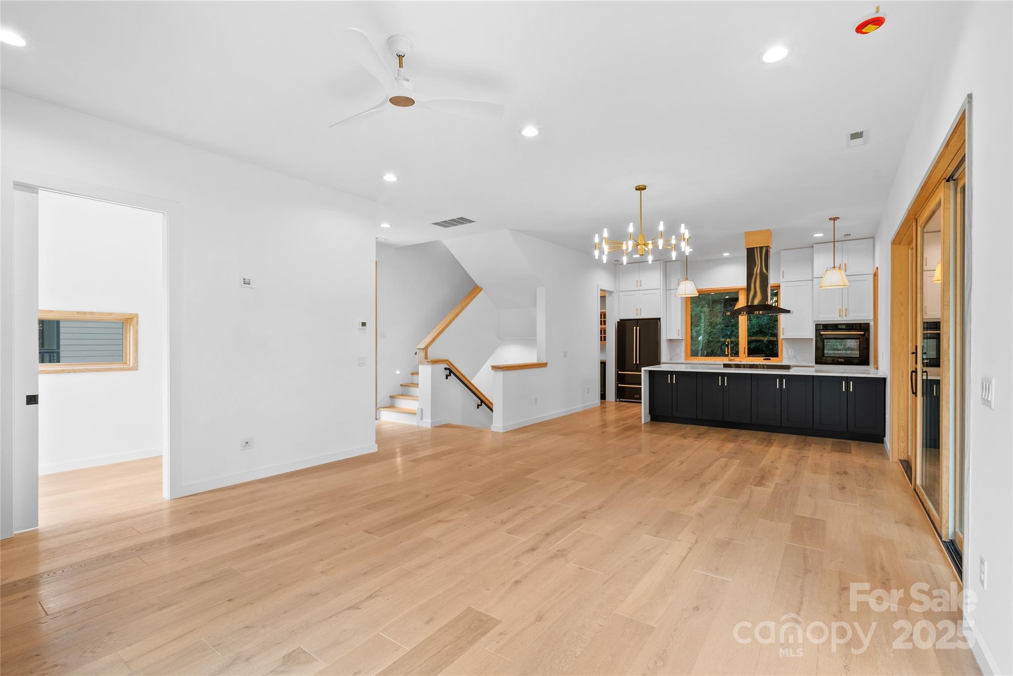 43 Waynesville Avenue — Asheville