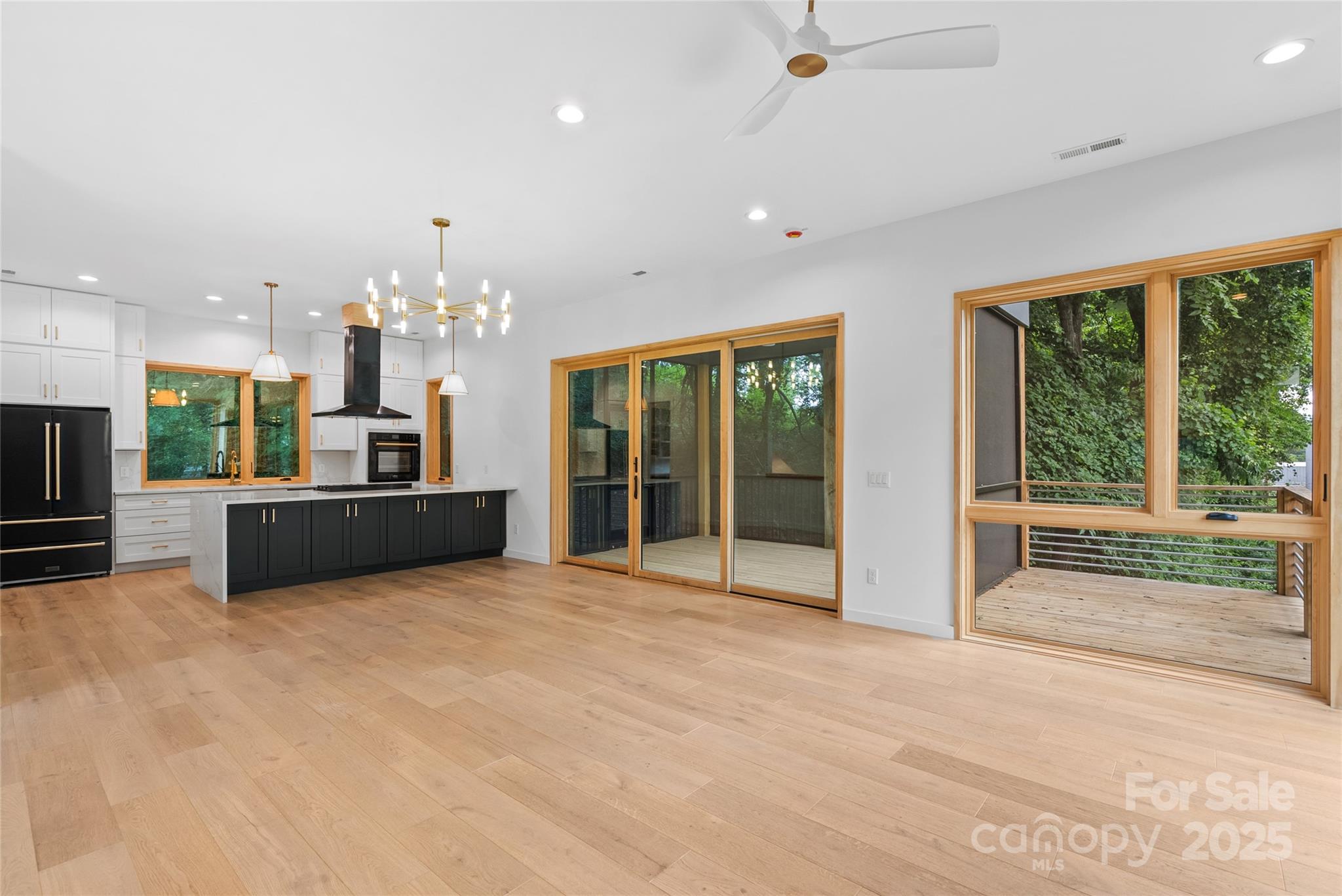 43 Waynesville Avenue — Asheville