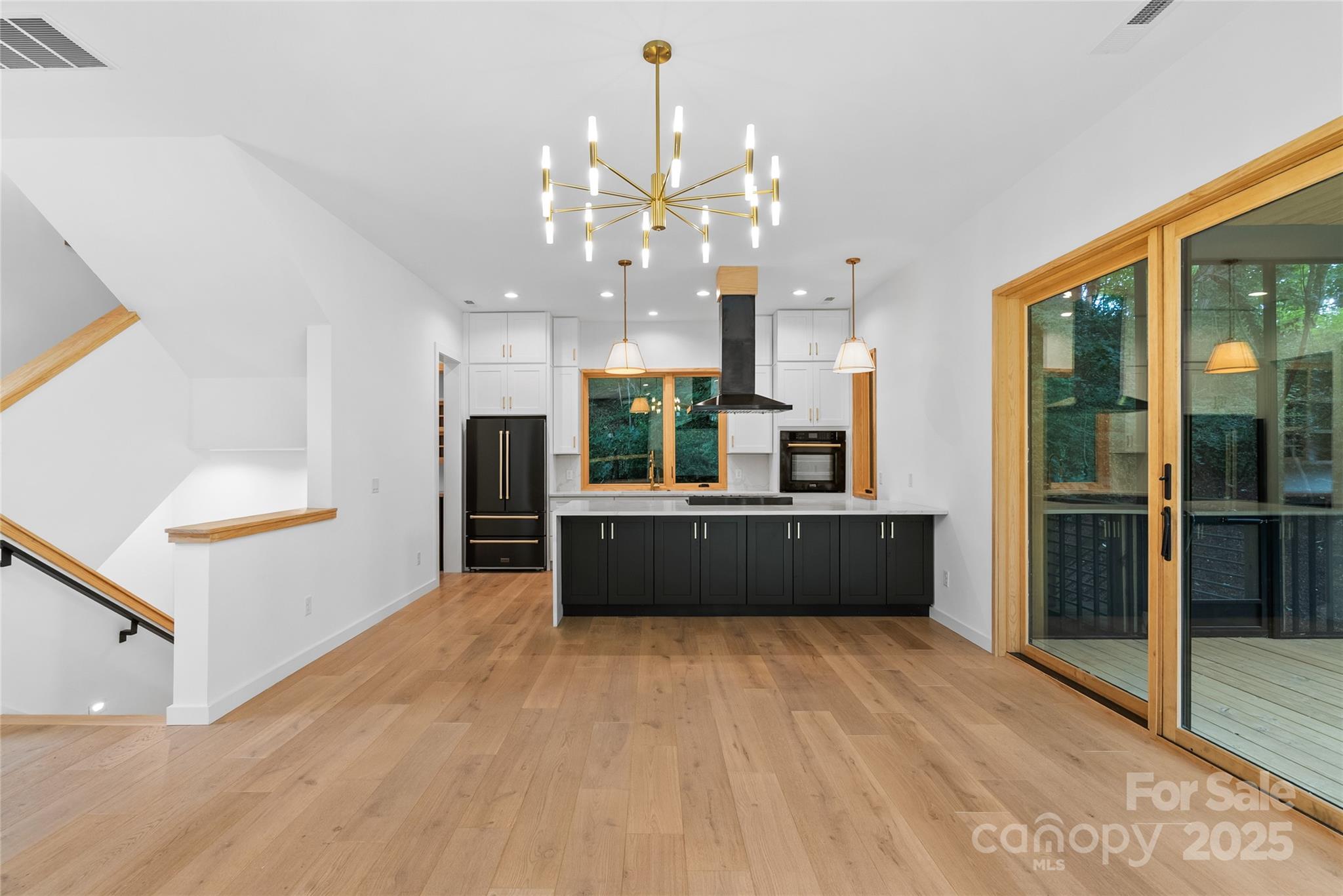 43 Waynesville Avenue — Asheville