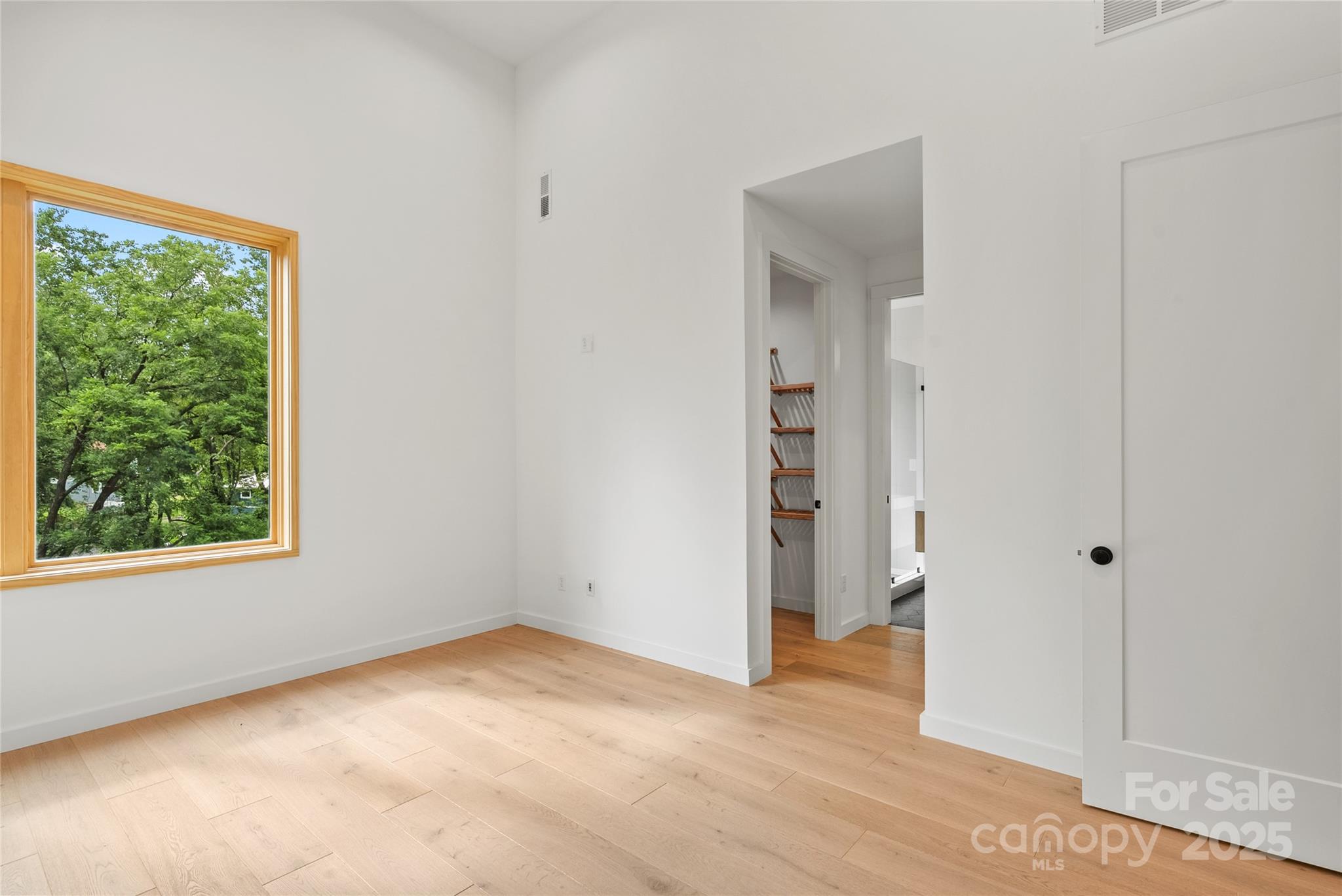 43 Waynesville Avenue — Asheville