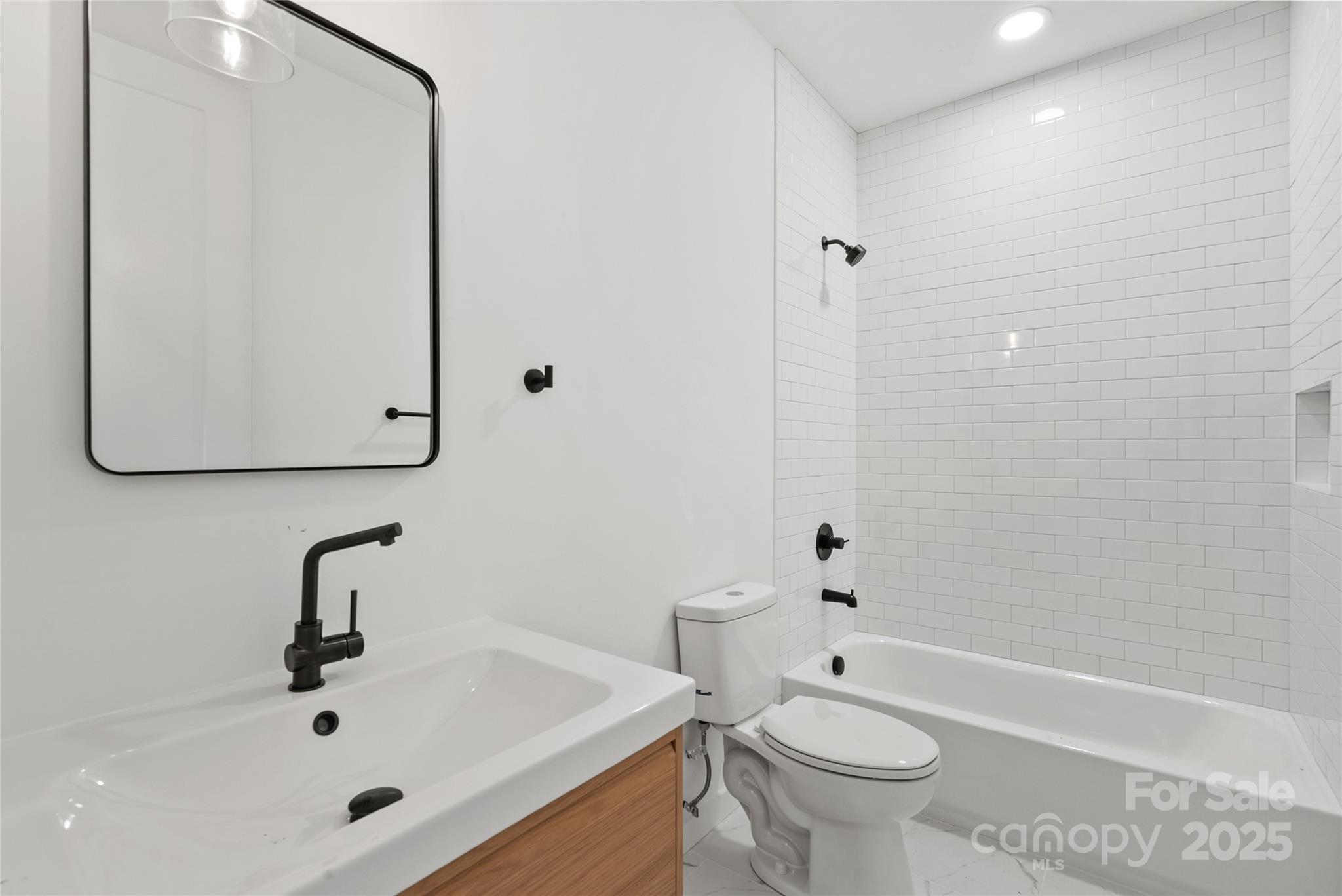 43 Waynesville Avenue — Asheville