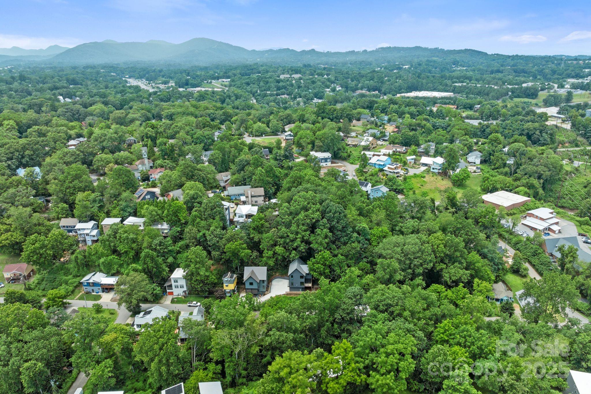 43 Waynesville Avenue — Asheville