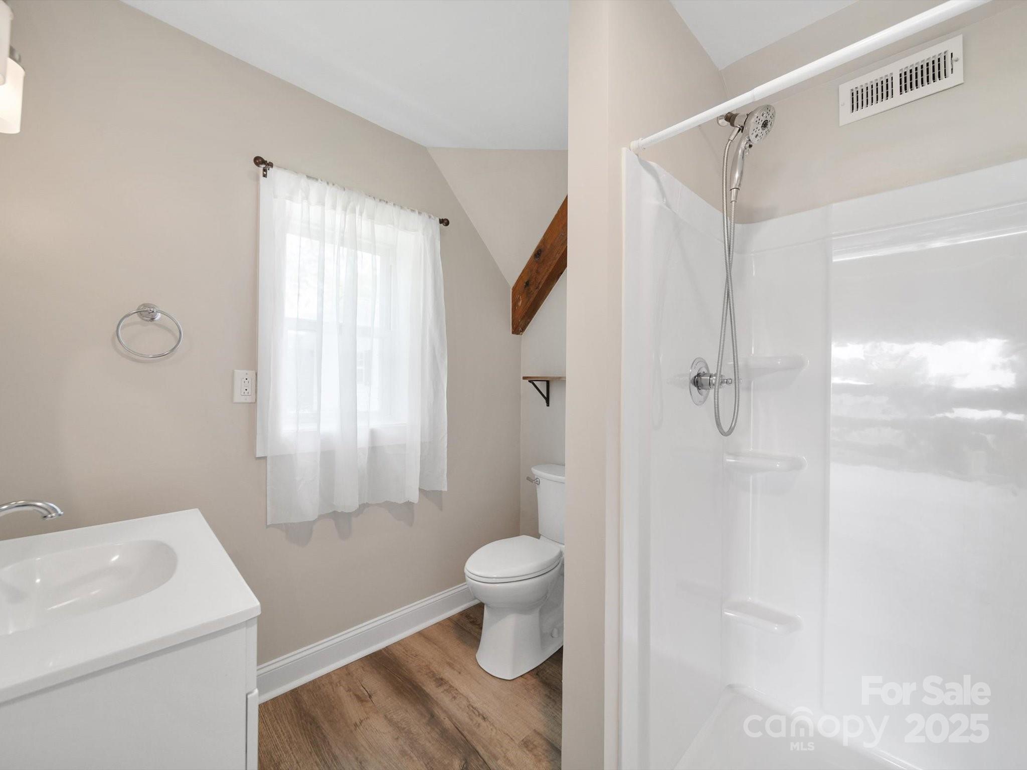 2364 Lakeside Drive — Liberty Hill