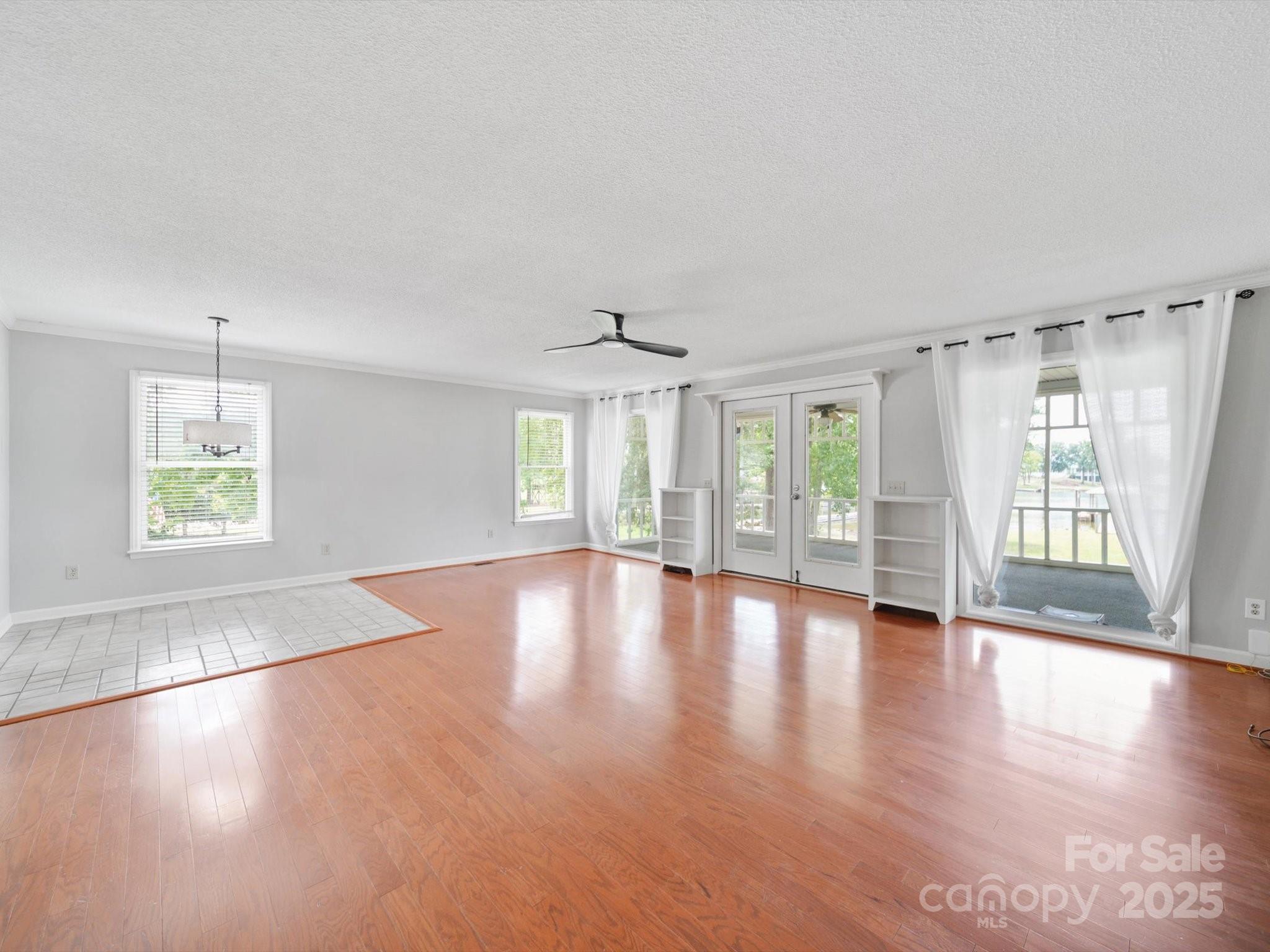 2364 Lakeside Drive — Liberty Hill