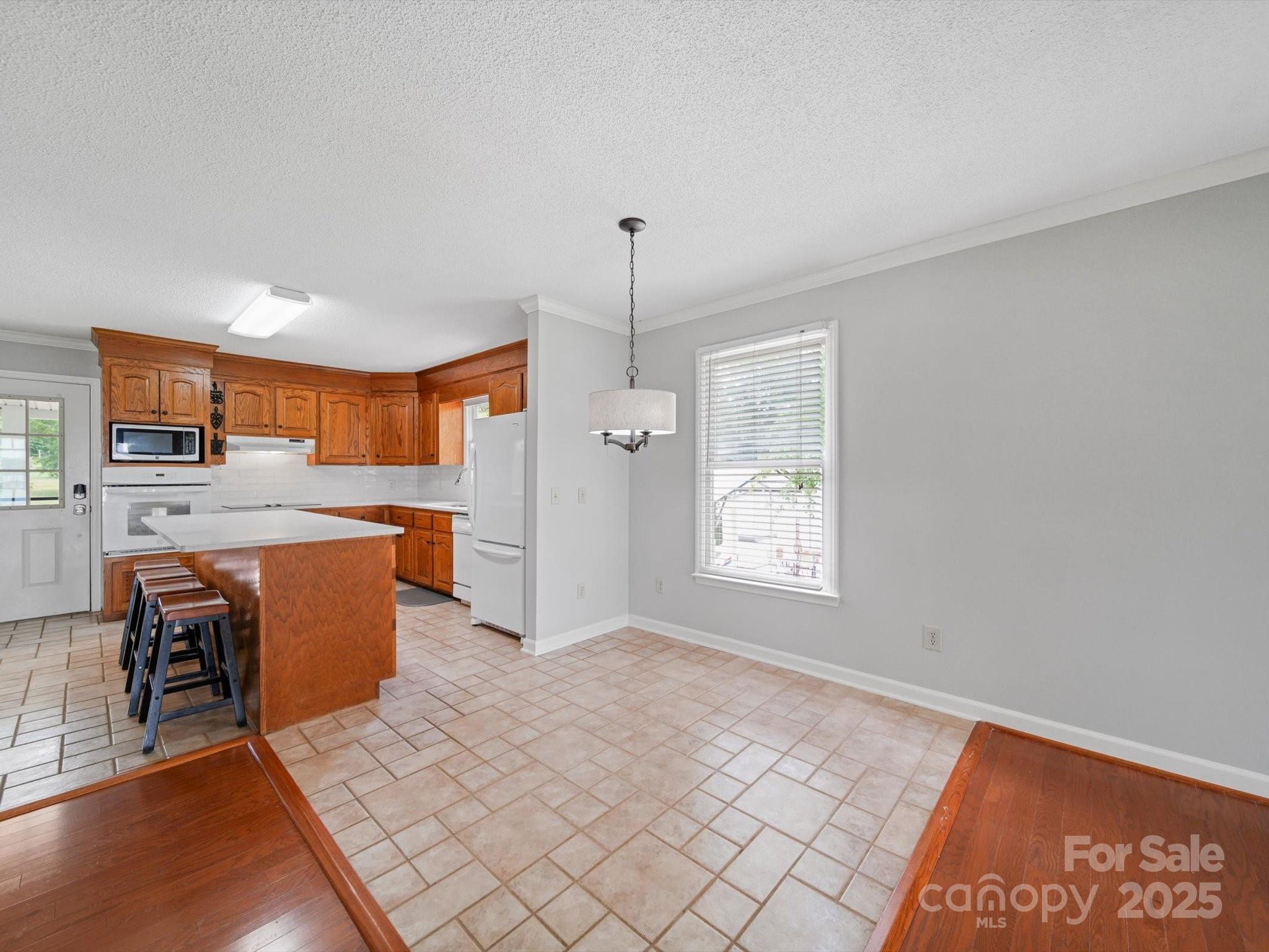 2364 Lakeside Drive — Liberty Hill